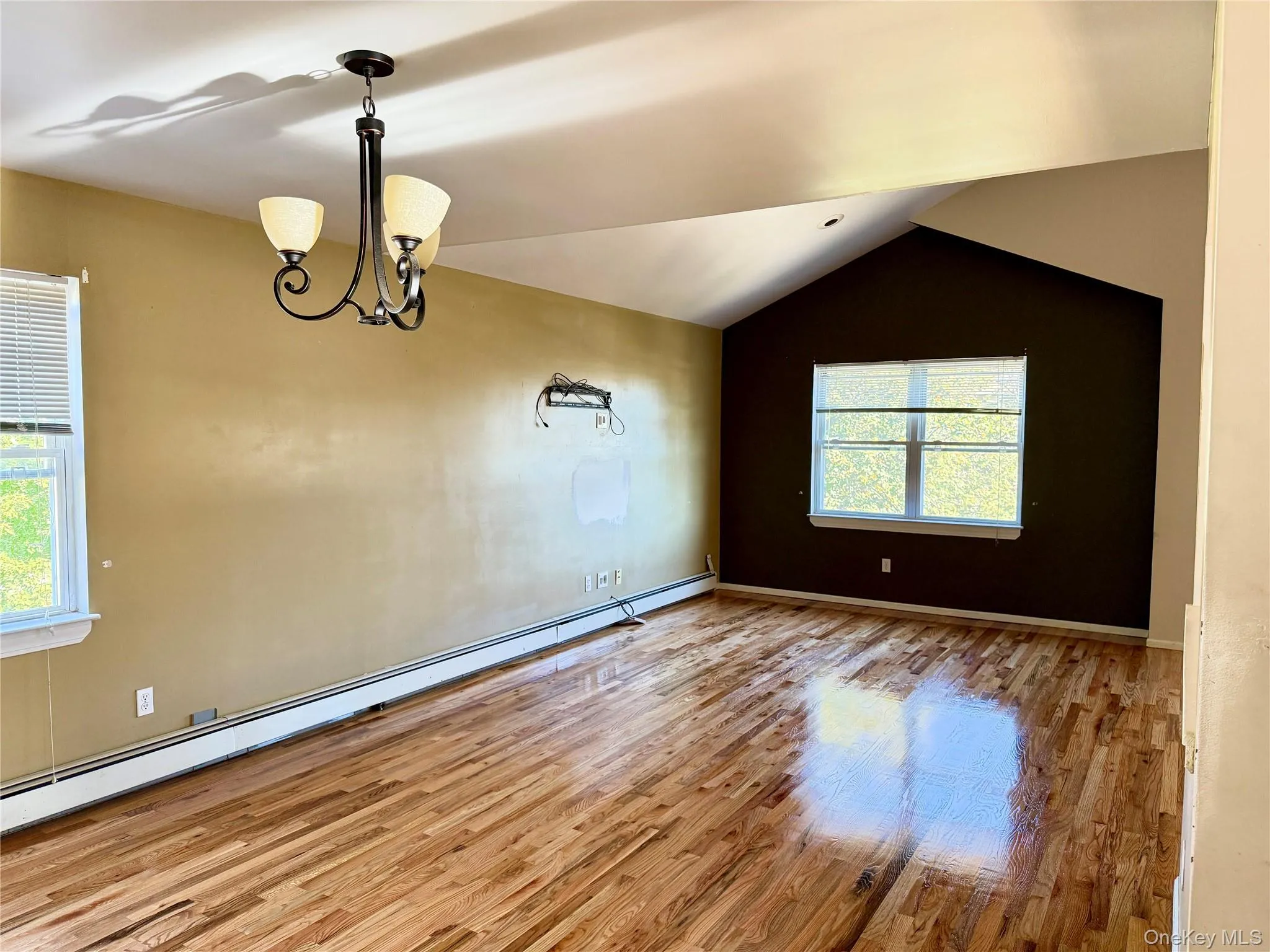 356 Woodfield Road, Hempstead, NY, 7 Bedrooms Bedrooms, 12 Rooms Rooms,4 BathroomsBathrooms,Residential,For Rent,Woodfield,0,1033019 356 Woodfield Road, Hempstead, NY, 7 Bedrooms Bedrooms, 12 Rooms Rooms,4 BathroomsBathrooms,Residential,For Rent,Woodfield,0,1033019