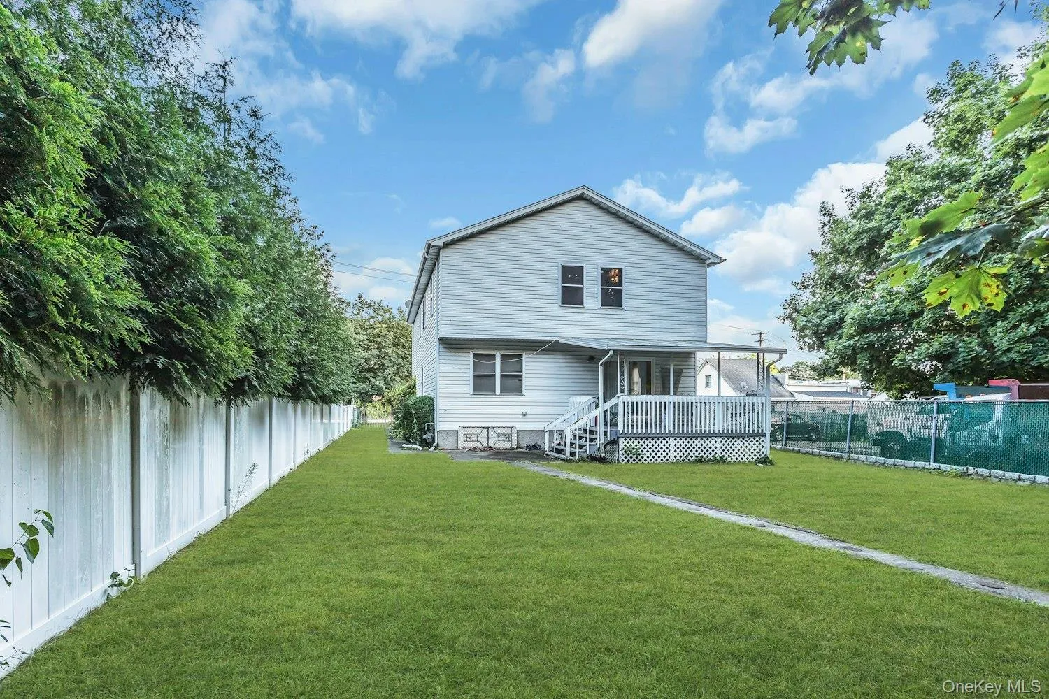 356 Woodfield Road, Hempstead, NY, 4 Bedrooms Bedrooms, 9 Rooms Rooms,4 BathroomsBathrooms,Residential,For Rent,Woodfield,0,1033019 356 Woodfield Road, Hempstead, NY, 4 Bedrooms Bedrooms, 9 Rooms Rooms,4 BathroomsBathrooms,Residential,For Rent,Woodfield,0,1033019