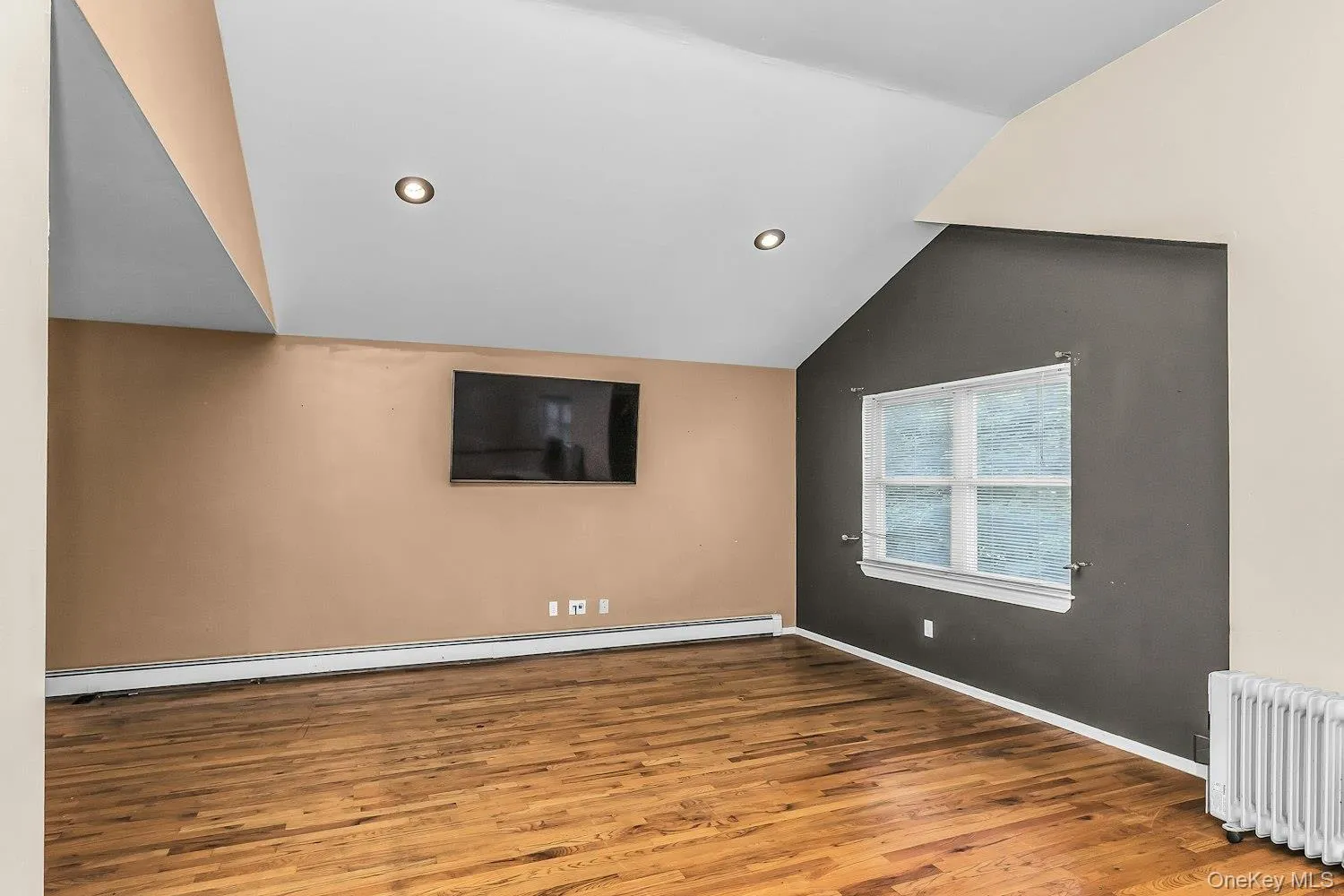 356 Woodfield Road, Hempstead, NY, 4 Bedrooms Bedrooms, 9 Rooms Rooms,4 BathroomsBathrooms,Residential,For Rent,Woodfield,0,1033019 356 Woodfield Road, Hempstead, NY, 4 Bedrooms Bedrooms, 9 Rooms Rooms,4 BathroomsBathrooms,Residential,For Rent,Woodfield,0,1033019