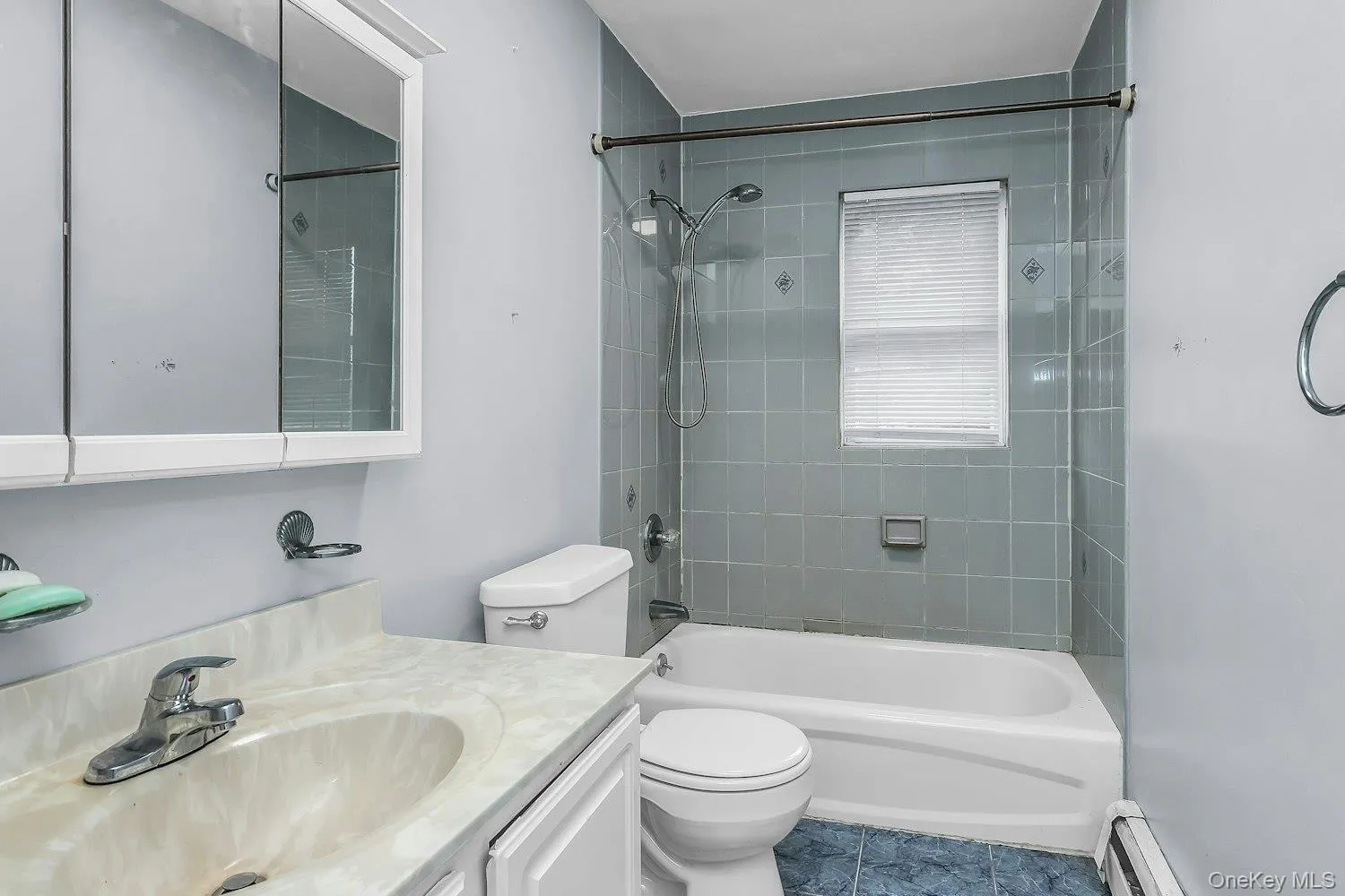 356 Woodfield Road, Hempstead, NY, 4 Bedrooms Bedrooms, 9 Rooms Rooms,4 BathroomsBathrooms,Residential,For Rent,Woodfield,0,1033019 356 Woodfield Road, Hempstead, NY, 4 Bedrooms Bedrooms, 9 Rooms Rooms,4 BathroomsBathrooms,Residential,For Rent,Woodfield,0,1033019
