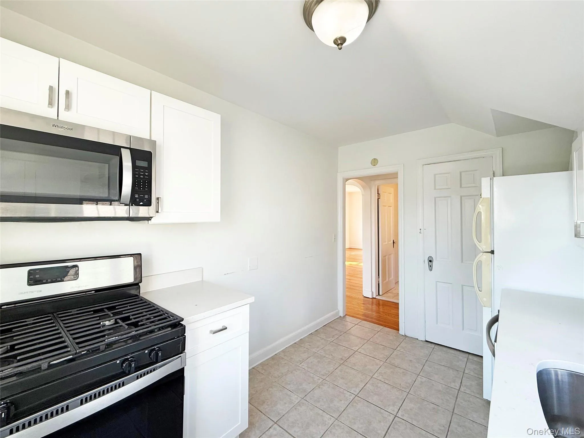 495 Montauk Highway, Southampton, NY, 2 Bedrooms Bedrooms, 4 Rooms Rooms,1 BathroomBathrooms,Residential Lease,For Rent,Montauk,0,1033024 495 Montauk Highway, Southampton, NY, 2 Bedrooms Bedrooms, 4 Rooms Rooms,1 BathroomBathrooms,Residential Lease,For Rent,Montauk,0,1033024