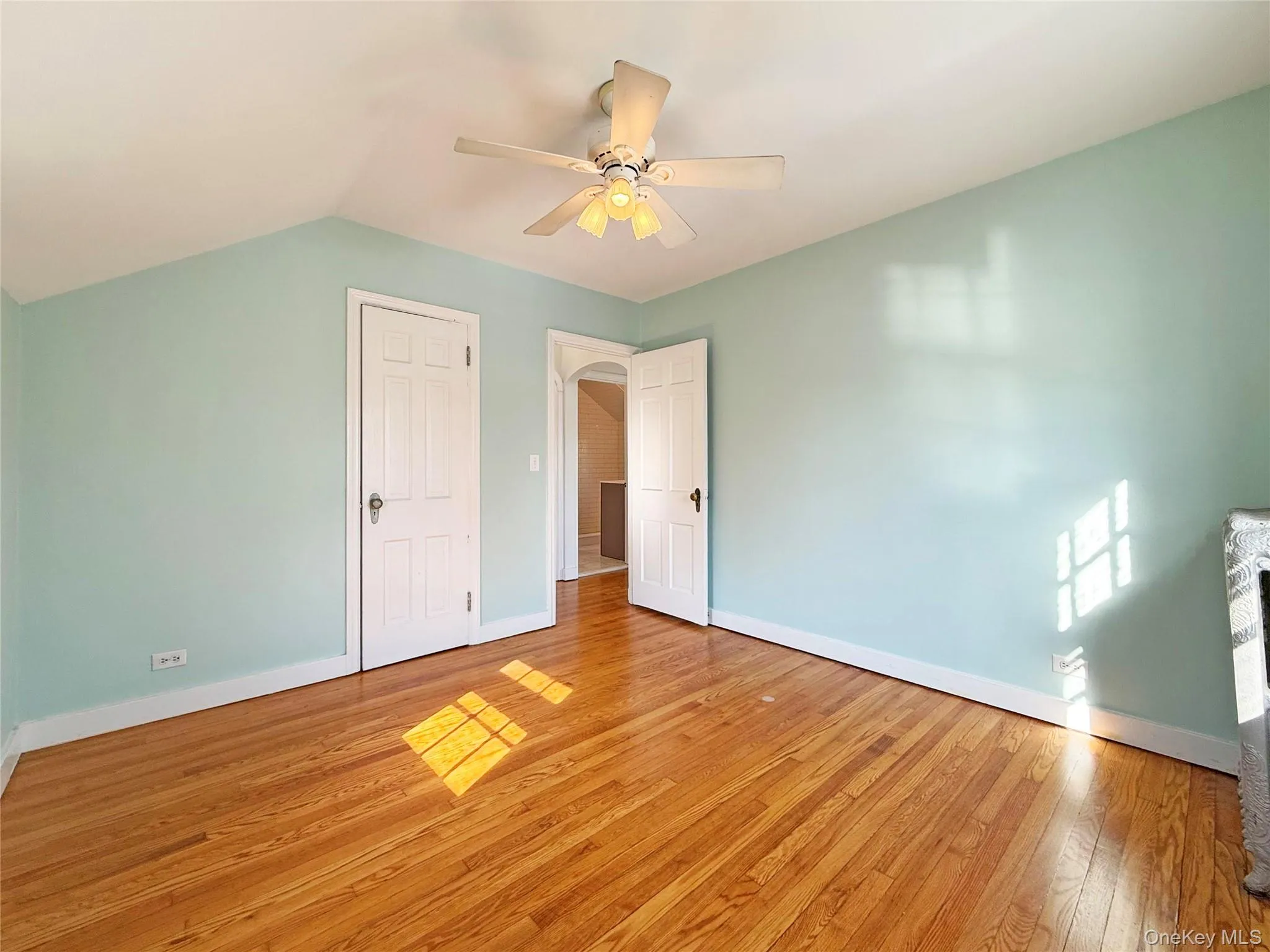 495 Montauk Highway, Southampton, NY, 2 Bedrooms Bedrooms, 4 Rooms Rooms,1 BathroomBathrooms,Residential Lease,For Rent,Montauk,0,1033024 495 Montauk Highway, Southampton, NY, 2 Bedrooms Bedrooms, 4 Rooms Rooms,1 BathroomBathrooms,Residential Lease,For Rent,Montauk,0,1033024