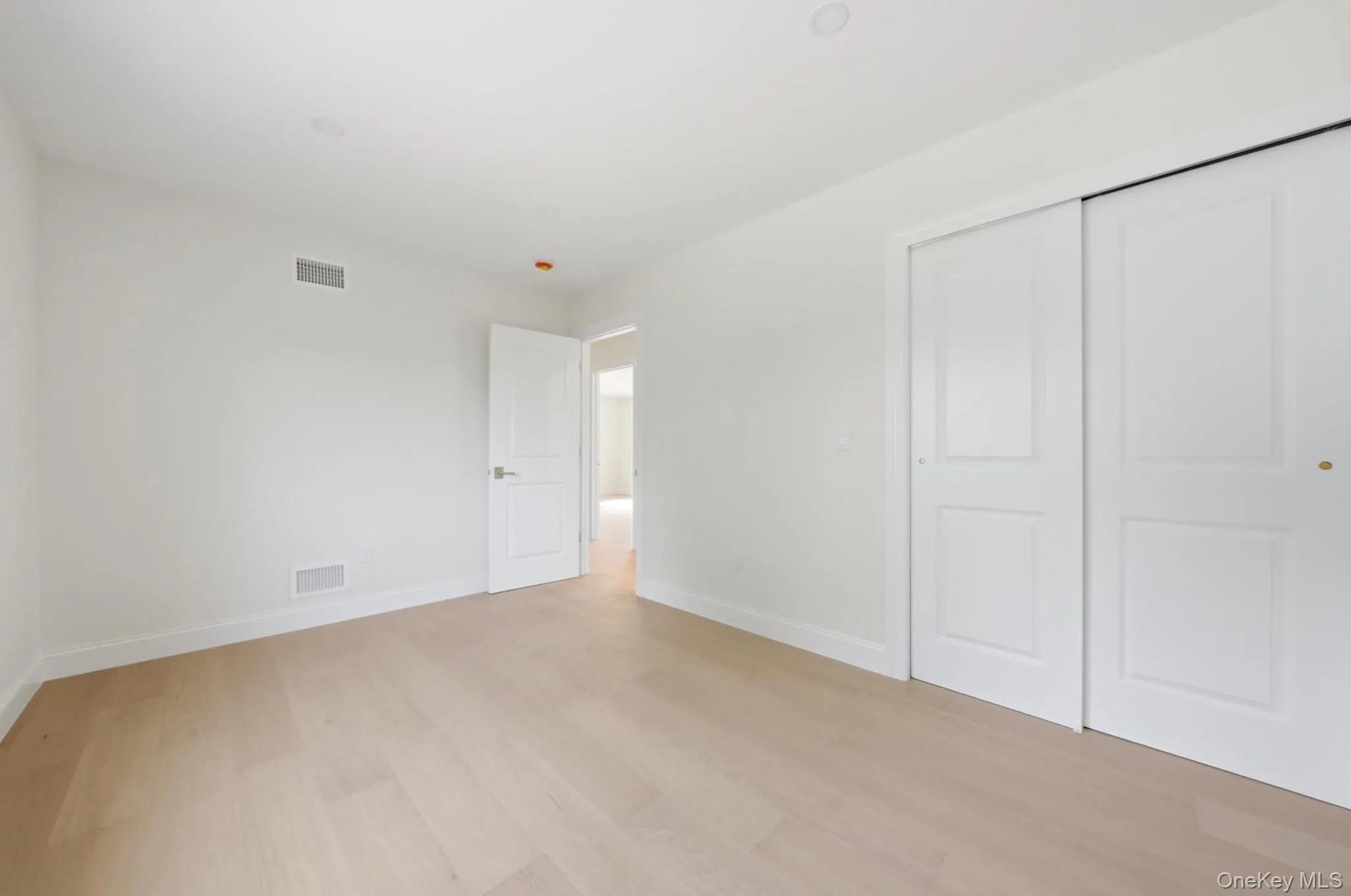 136 Udall Road, Islip, NY, 5 Bedrooms Bedrooms, 8 Rooms Rooms,3 BathroomsBathrooms,Residential,For Rent,Udall,0,1033032 136 Udall Road, Islip, NY, 5 Bedrooms Bedrooms, 8 Rooms Rooms,3 BathroomsBathrooms,Residential,For Rent,Udall,0,1033032
