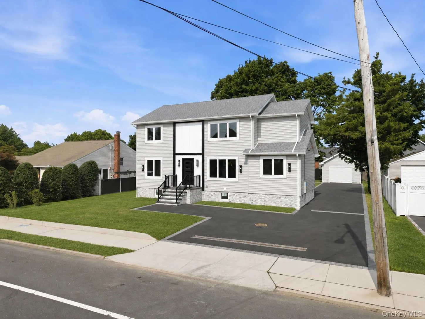 136 Udall Road, Islip, NY, 5 Bedrooms Bedrooms, 8 Rooms Rooms,3 BathroomsBathrooms,Residential,For Rent,Udall,0,1033032 136 Udall Road, Islip, NY, 5 Bedrooms Bedrooms, 8 Rooms Rooms,3 BathroomsBathrooms,Residential,For Rent,Udall,0,1033032