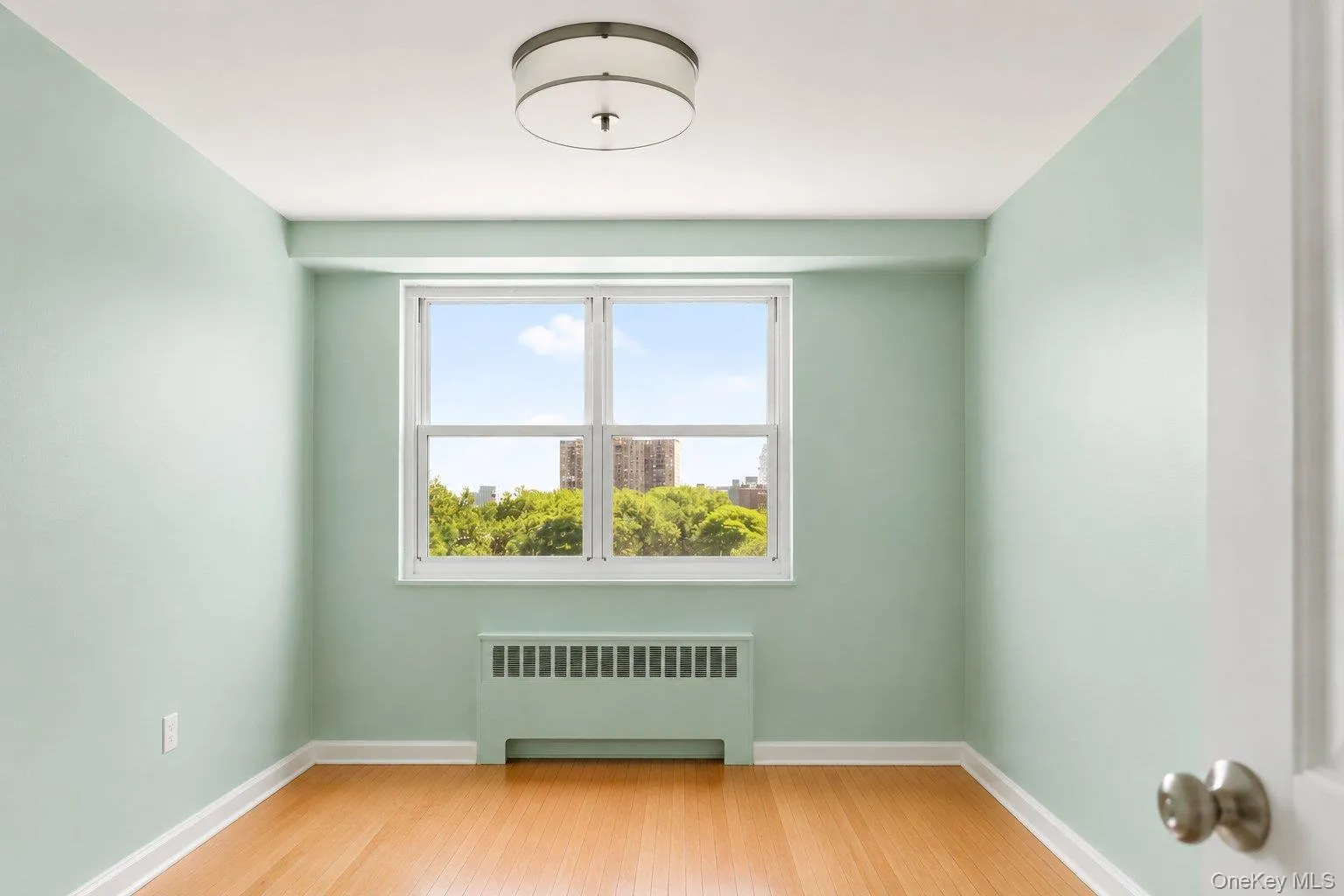 880 Boynton Avenue, New York, NY, 2 Bedrooms Bedrooms, 5 Rooms Rooms,1 BathroomBathrooms,Residential,For Rent,Boynton,0,1033033 880 Boynton Avenue, New York, NY, 2 Bedrooms Bedrooms, 5 Rooms Rooms,1 BathroomBathrooms,Residential,For Rent,Boynton,0,1033033