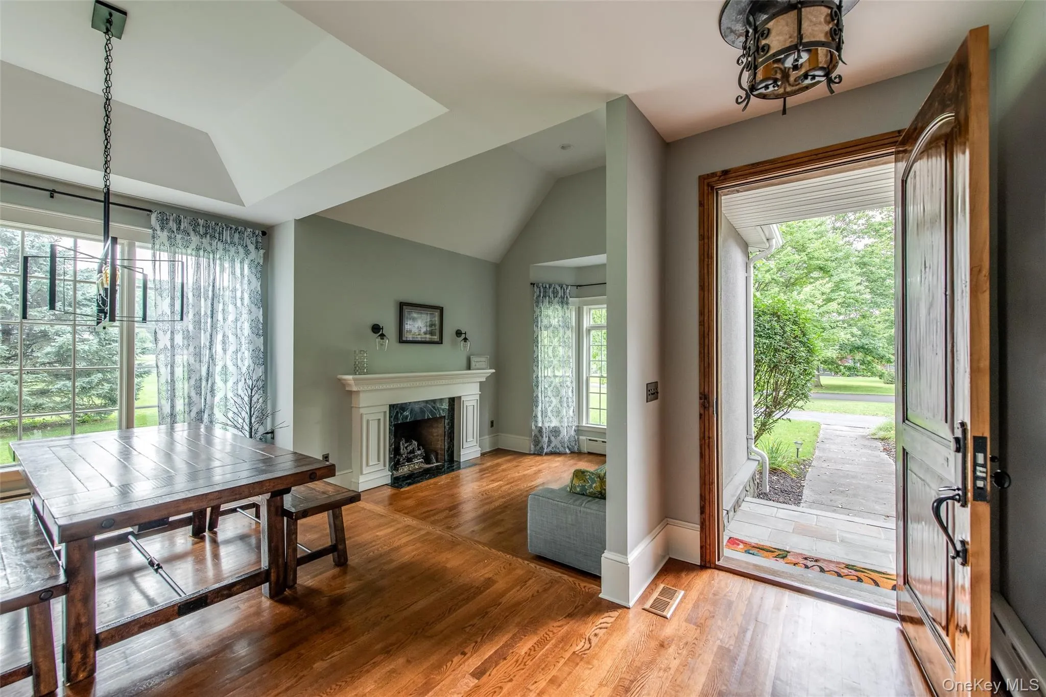 6 Stanford Court, Rhinebeck, NY, 4 Bedrooms Bedrooms, 10 Rooms Rooms,3 BathroomsBathrooms,Residential,For Rent,Stanford,0,1033036 6 Stanford Court, Rhinebeck, NY, 4 Bedrooms Bedrooms, 10 Rooms Rooms,3 BathroomsBathrooms,Residential,For Rent,Stanford,0,1033036