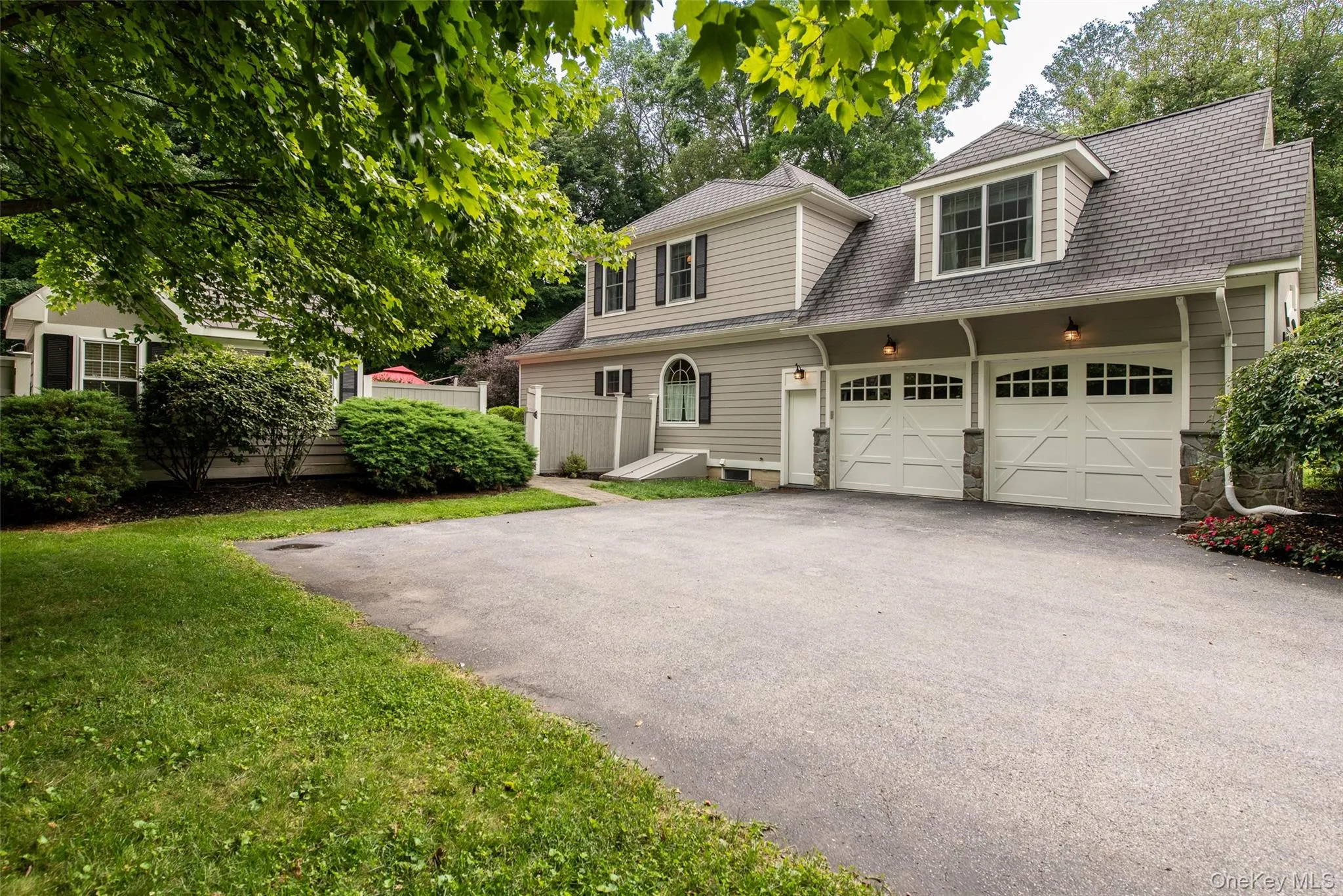6 Stanford Court, Rhinebeck, NY, 4 Bedrooms Bedrooms, 10 Rooms Rooms,3 BathroomsBathrooms,Residential,For Rent,Stanford,0,1033036 6 Stanford Court, Rhinebeck, NY, 4 Bedrooms Bedrooms, 10 Rooms Rooms,3 BathroomsBathrooms,Residential,For Rent,Stanford,0,1033036