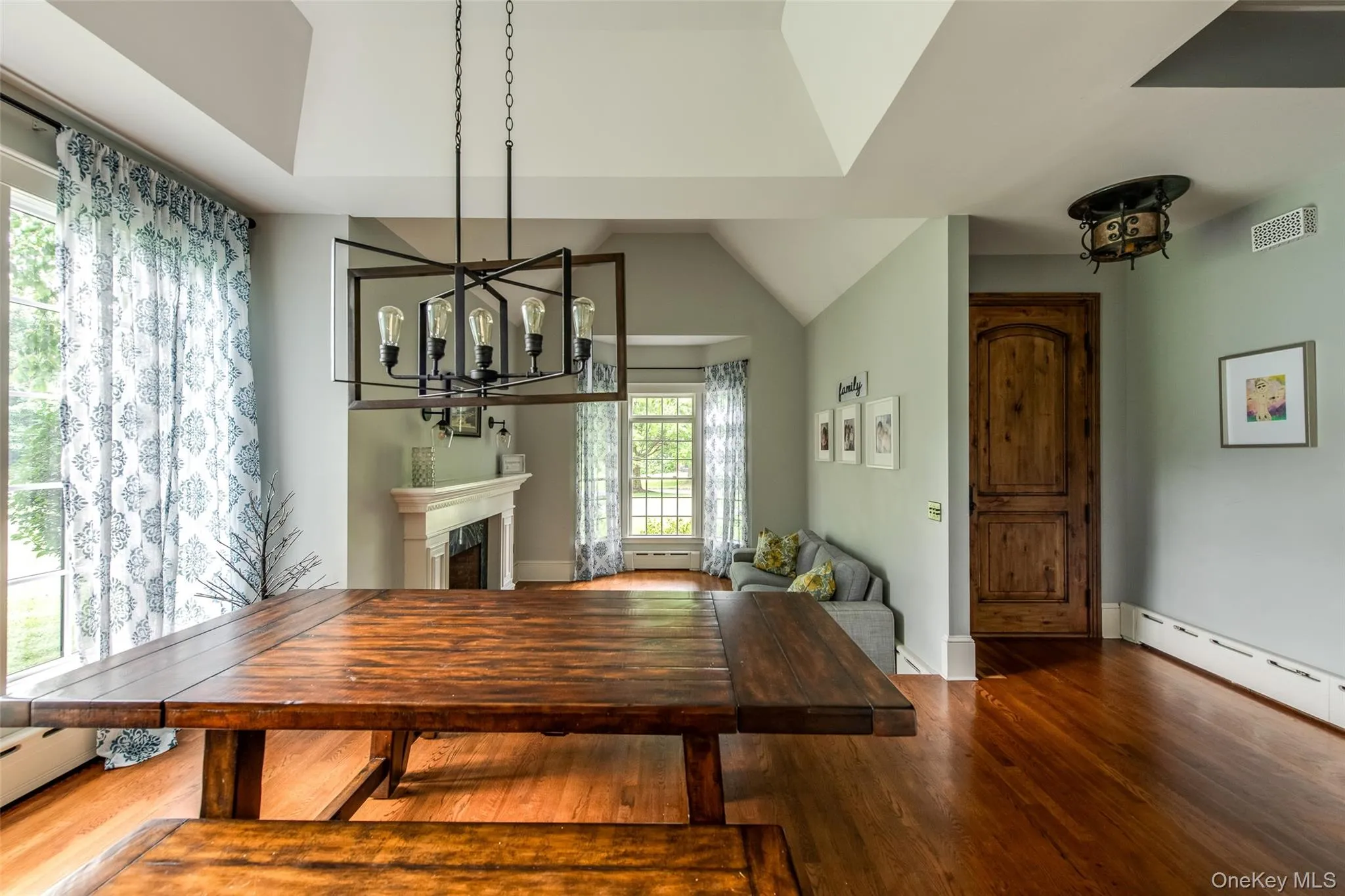 6 Stanford Court, Rhinebeck, NY, 4 Bedrooms Bedrooms, 10 Rooms Rooms,3 BathroomsBathrooms,Residential,For Rent,Stanford,0,1033036 6 Stanford Court, Rhinebeck, NY, 4 Bedrooms Bedrooms, 10 Rooms Rooms,3 BathroomsBathrooms,Residential,For Rent,Stanford,0,1033036