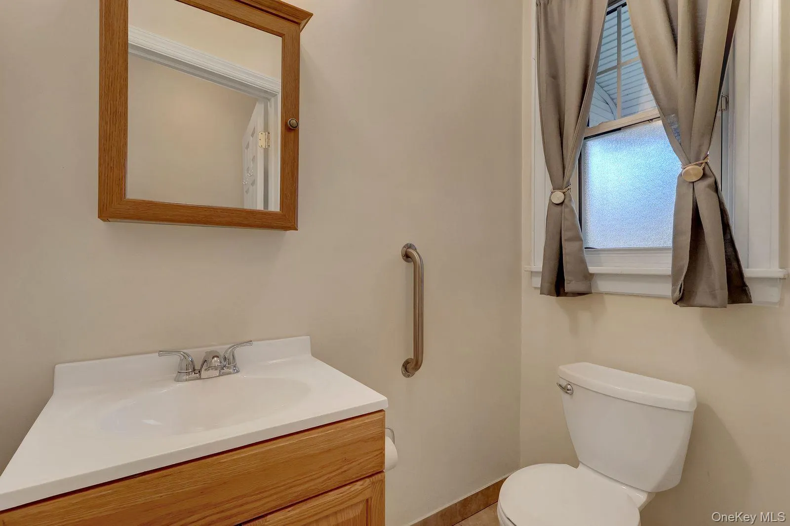 7718 86th Street, New York, NY, 3 Bedrooms Bedrooms, 7 Rooms Rooms,1 BathroomBathrooms,Residential,For Rent,86th,0,1033043 7718 86th Street, New York, NY, 3 Bedrooms Bedrooms, 7 Rooms Rooms,1 BathroomBathrooms,Residential,For Rent,86th,0,1033043