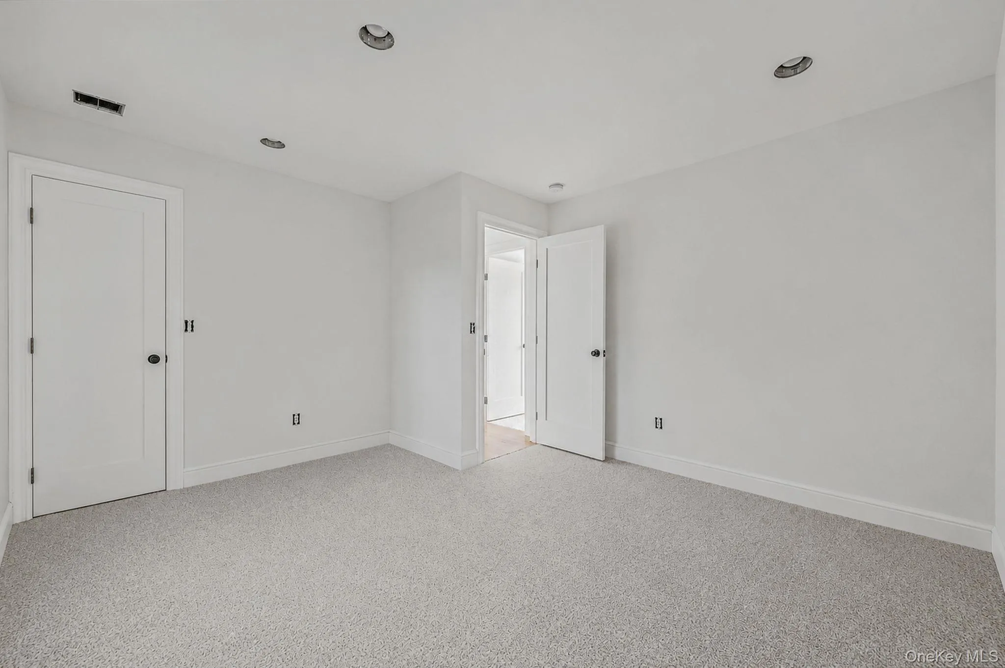 2475 Nesconset Highway, Brookhaven, NY, 4 Bedrooms Bedrooms, 9 Rooms Rooms,2 BathroomsBathrooms,Residential,For Rent,Nesconset,0,1033048 2475 Nesconset Highway, Brookhaven, NY, 4 Bedrooms Bedrooms, 9 Rooms Rooms,2 BathroomsBathrooms,Residential,For Rent,Nesconset,0,1033048