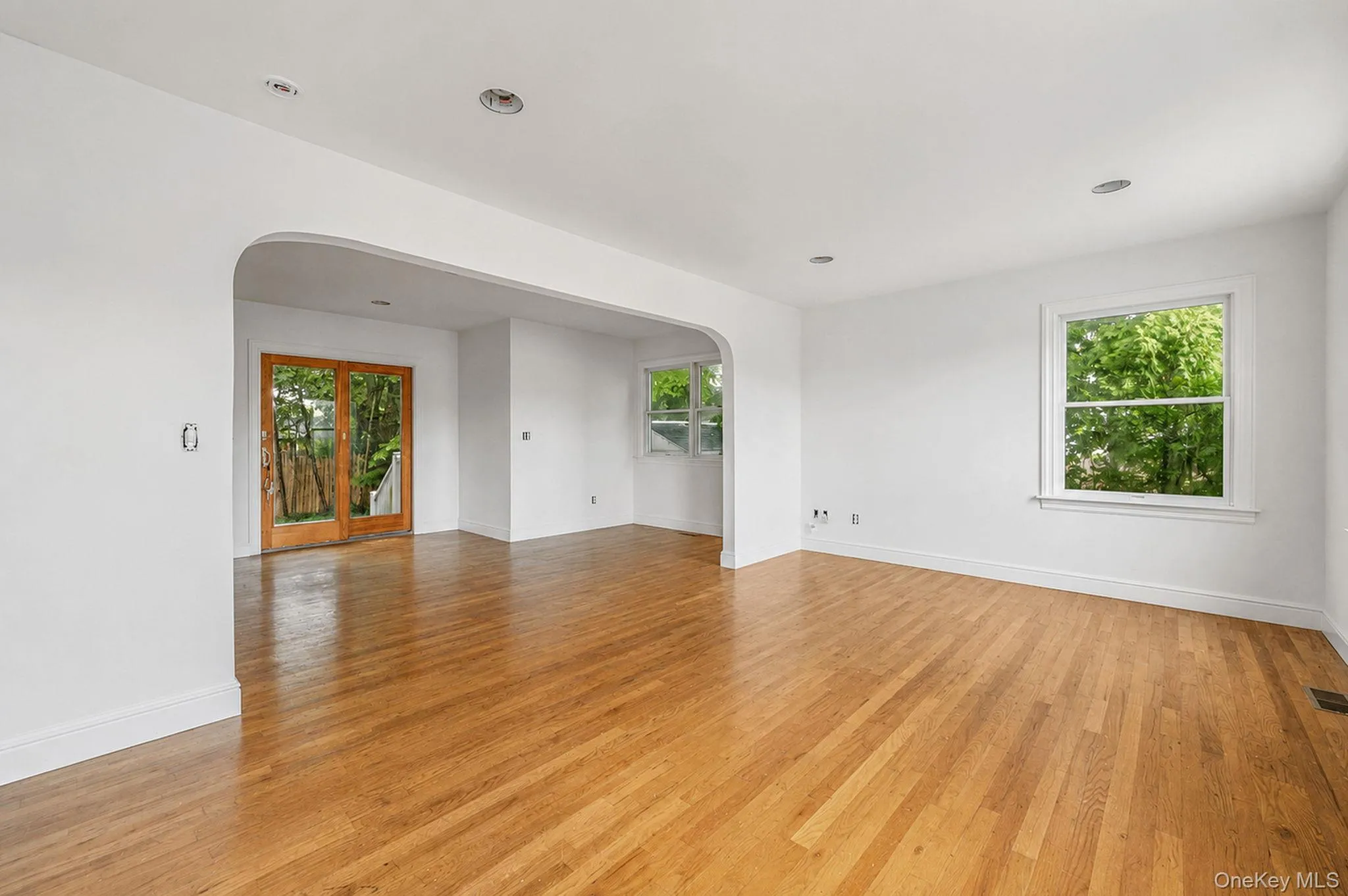 2475 Nesconset Highway, Brookhaven, NY, 4 Bedrooms Bedrooms, 9 Rooms Rooms,2 BathroomsBathrooms,Residential,For Rent,Nesconset,0,1033048 2475 Nesconset Highway, Brookhaven, NY, 4 Bedrooms Bedrooms, 9 Rooms Rooms,2 BathroomsBathrooms,Residential,For Rent,Nesconset,0,1033048