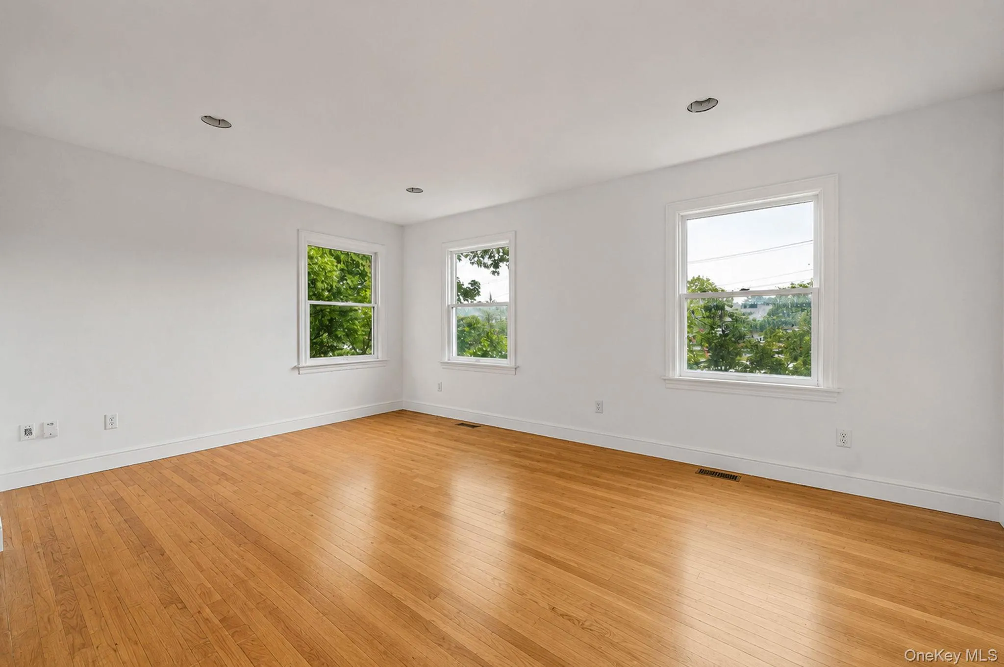 2475 Nesconset Highway, Brookhaven, NY, 4 Bedrooms Bedrooms, 9 Rooms Rooms,2 BathroomsBathrooms,Residential,For Rent,Nesconset,0,1033048 2475 Nesconset Highway, Brookhaven, NY, 4 Bedrooms Bedrooms, 9 Rooms Rooms,2 BathroomsBathrooms,Residential,For Rent,Nesconset,0,1033048