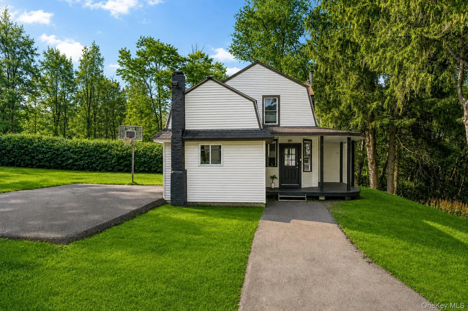 412 Old Monticello Road, Liberty, NY, 3 Bedrooms Bedrooms, 10 Rooms Rooms,2 BathroomsBathrooms,Residential,For Rent,Old Monticello,0,1033049 412 Old Monticello Road, Liberty, NY, 3 Bedrooms Bedrooms, 10 Rooms Rooms,2 BathroomsBathrooms,Residential,For Rent,Old Monticello,0,1033049