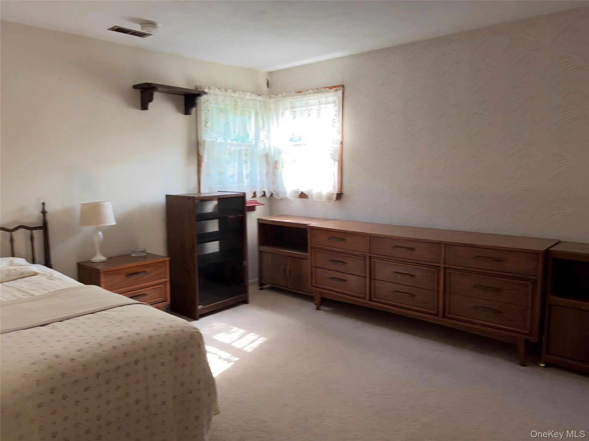 46 Margaret Drive, Oyster Bay, NY, 5 Bedrooms Bedrooms, 9 Rooms Rooms,2 BathroomsBathrooms,Residential,For Rent,Margaret,0,1033051 46 Margaret Drive, Oyster Bay, NY, 5 Bedrooms Bedrooms, 9 Rooms Rooms,2 BathroomsBathrooms,Residential,For Rent,Margaret,0,1033051