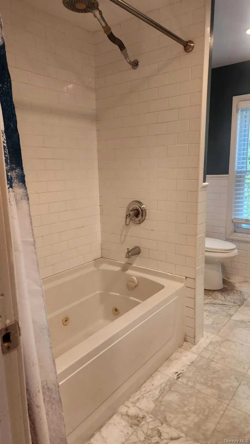 115 Lincoln Avenue, New York, NY, 1 Bedroom Bedrooms, 4 Rooms Rooms,1 BathroomBathrooms,Residential Lease,For Rent,Lincoln,0,1033055 115 Lincoln Avenue, New York, NY, 1 Bedroom Bedrooms, 4 Rooms Rooms,1 BathroomBathrooms,Residential Lease,For Rent,Lincoln,0,1033055