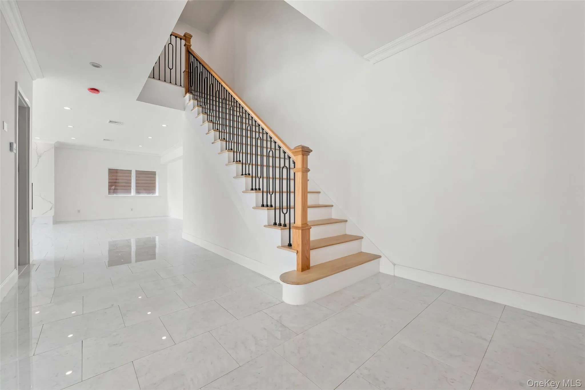 4 Angelas Place, New York, NY, 5 Bedrooms Bedrooms, 25 Rooms Rooms,4 BathroomsBathrooms,Residential,For Rent,Angelas,0,1033058 4 Angelas Place, New York, NY, 5 Bedrooms Bedrooms, 25 Rooms Rooms,4 BathroomsBathrooms,Residential,For Rent,Angelas,0,1033058