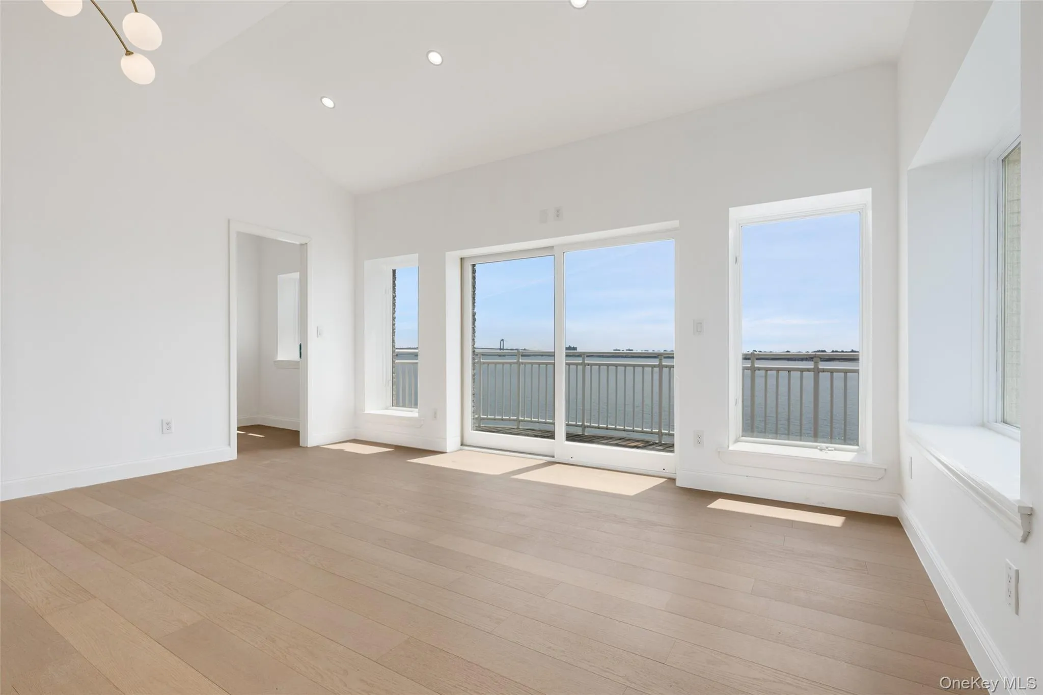 4 Angelas Place, New York, NY, 5 Bedrooms Bedrooms, 25 Rooms Rooms,4 BathroomsBathrooms,Residential,For Rent,Angelas,0,1033058 4 Angelas Place, New York, NY, 5 Bedrooms Bedrooms, 25 Rooms Rooms,4 BathroomsBathrooms,Residential,For Rent,Angelas,0,1033058