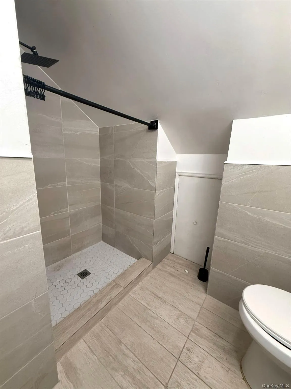 36 Winter Lane, Oyster Bay, NY, 4 Bedrooms Bedrooms, 10 Rooms Rooms,3 BathroomsBathrooms,Residential Lease,For Rent,Winter,0,1033060 36 Winter Lane, Oyster Bay, NY, 4 Bedrooms Bedrooms, 10 Rooms Rooms,3 BathroomsBathrooms,Residential Lease,For Rent,Winter,0,1033060