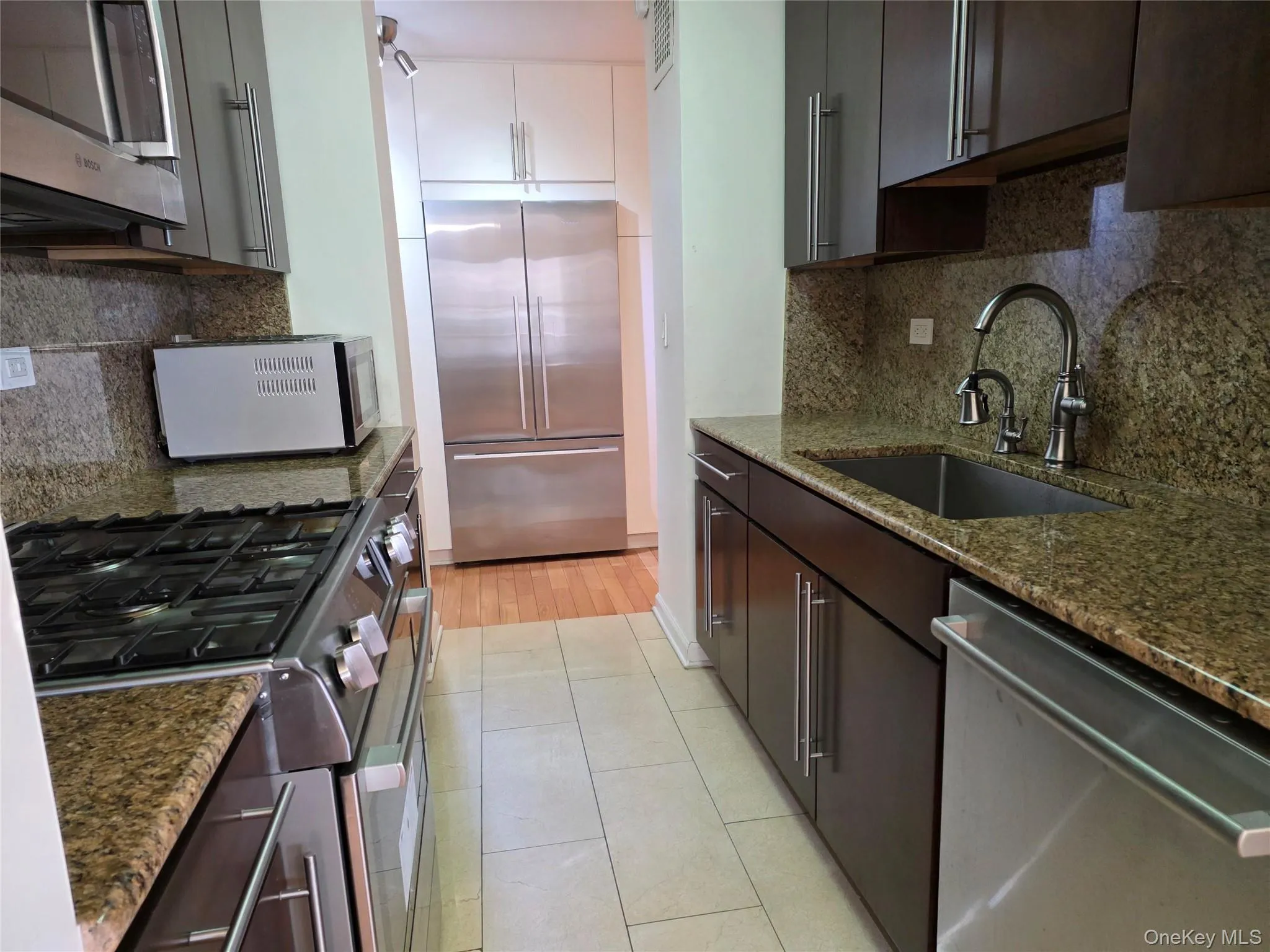 17-85 215 Street, New York, NY, 1 Bedroom Bedrooms, 4 Rooms Rooms,1 BathroomBathrooms,Residential,For Rent,215,0,1033063 17-85 215 Street, New York, NY, 1 Bedroom Bedrooms, 4 Rooms Rooms,1 BathroomBathrooms,Residential,For Rent,215,0,1033063