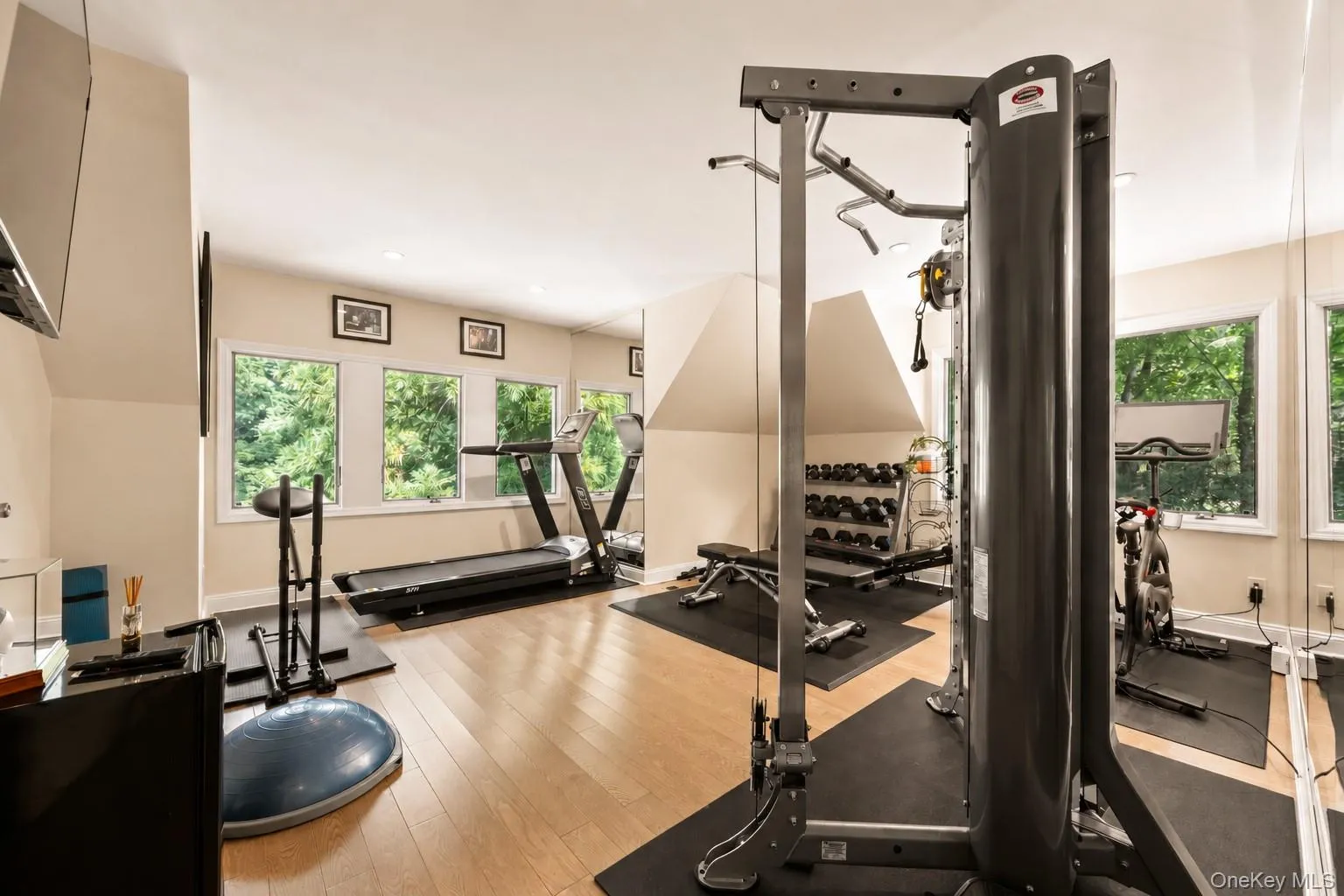 24 Winding Lane, Oyster Bay, NY, 6 Bedrooms Bedrooms, 10 Rooms Rooms,4 BathroomsBathrooms,Residential,For Rent,Winding,0,1033074 24 Winding Lane, Oyster Bay, NY, 6 Bedrooms Bedrooms, 10 Rooms Rooms,4 BathroomsBathrooms,Residential,For Rent,Winding,0,1033074