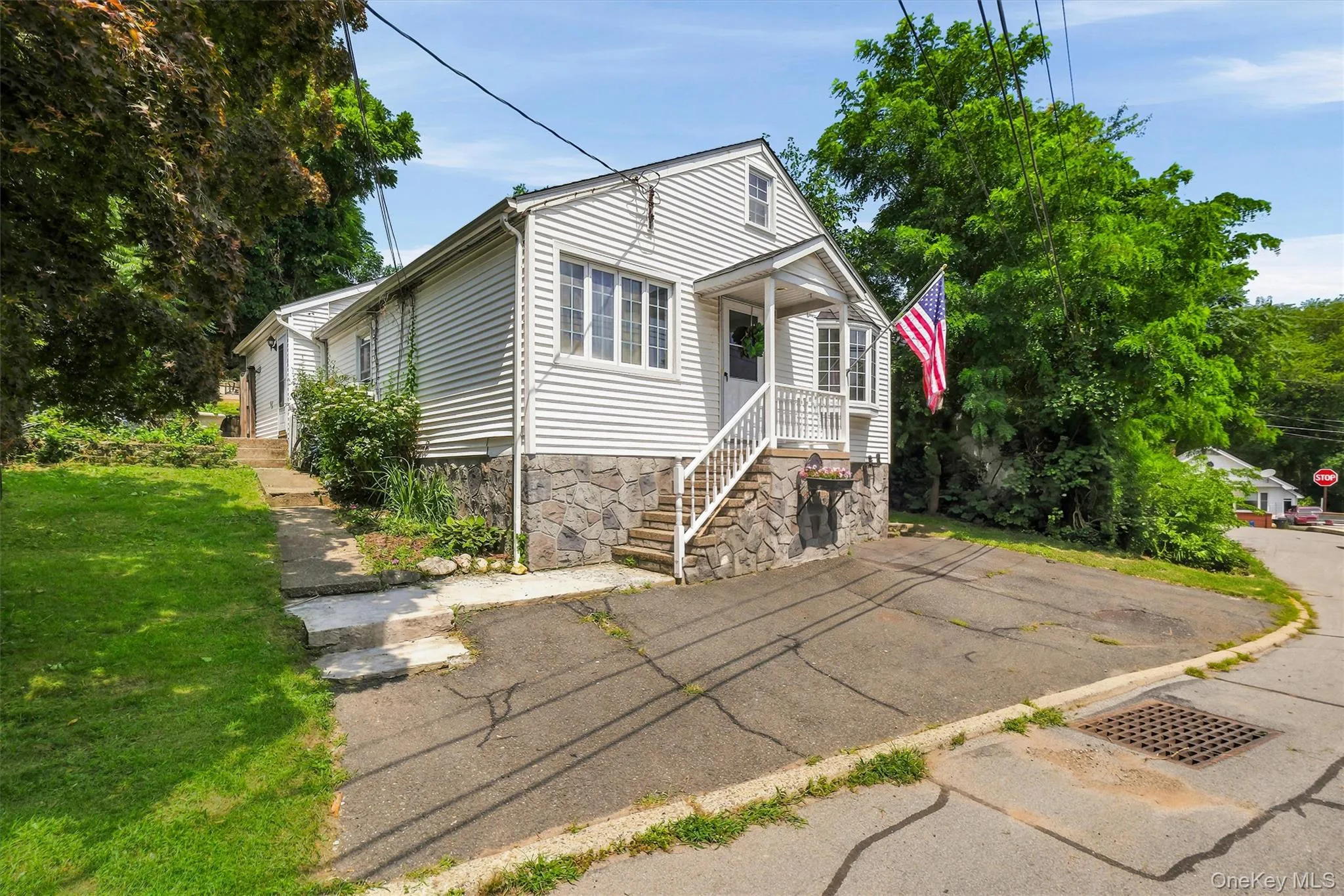 6 Cherry Street, Highlands, NY, 2 Bedrooms Bedrooms, 7 Rooms Rooms,1 BathroomBathrooms,Residential,For Rent,Cherry,0,1033075 6 Cherry Street, Highlands, NY, 2 Bedrooms Bedrooms, 7 Rooms Rooms,1 BathroomBathrooms,Residential,For Rent,Cherry,0,1033075