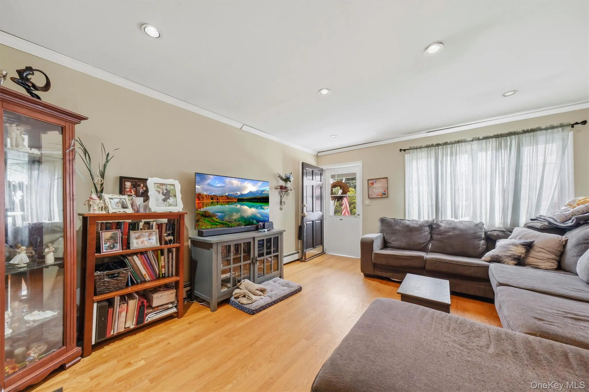 6 Cherry Street, Highlands, NY, 2 Bedrooms Bedrooms, 7 Rooms Rooms,1 BathroomBathrooms,Residential,For Rent,Cherry,0,1033075 6 Cherry Street, Highlands, NY, 2 Bedrooms Bedrooms, 7 Rooms Rooms,1 BathroomBathrooms,Residential,For Rent,Cherry,0,1033075