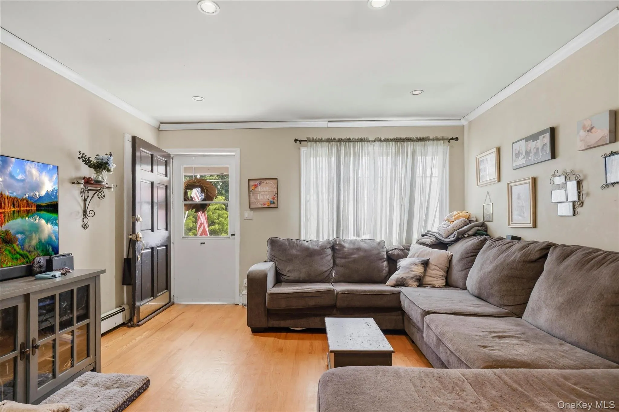 6 Cherry Street, Highlands, NY, 2 Bedrooms Bedrooms, 7 Rooms Rooms,1 BathroomBathrooms,Residential,For Rent,Cherry,0,1033075 6 Cherry Street, Highlands, NY, 2 Bedrooms Bedrooms, 7 Rooms Rooms,1 BathroomBathrooms,Residential,For Rent,Cherry,0,1033075