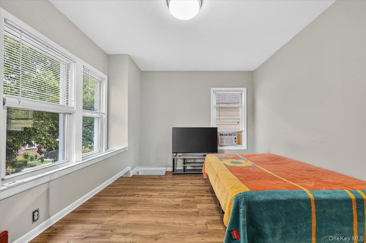 88-32 187th Place, New York, NY, 3 Bedrooms Bedrooms, 8 Rooms Rooms,1 BathroomBathrooms,Residential,For Rent,187th,0,1033080 88-32 187th Place, New York, NY, 3 Bedrooms Bedrooms, 8 Rooms Rooms,1 BathroomBathrooms,Residential,For Rent,187th,0,1033080