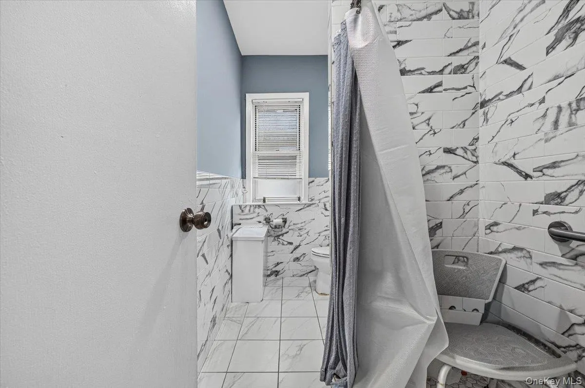 88-32 187th Place, New York, NY, 3 Bedrooms Bedrooms, 8 Rooms Rooms,1 BathroomBathrooms,Residential,For Rent,187th,0,1033080 88-32 187th Place, New York, NY, 3 Bedrooms Bedrooms, 8 Rooms Rooms,1 BathroomBathrooms,Residential,For Rent,187th,0,1033080