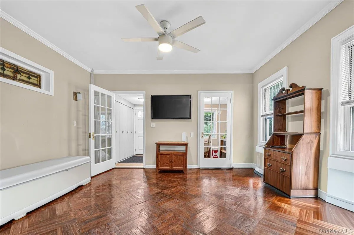 88-32 187th Place, New York, NY, 3 Bedrooms Bedrooms, 8 Rooms Rooms,1 BathroomBathrooms,Residential,For Rent,187th,0,1033080 88-32 187th Place, New York, NY, 3 Bedrooms Bedrooms, 8 Rooms Rooms,1 BathroomBathrooms,Residential,For Rent,187th,0,1033080