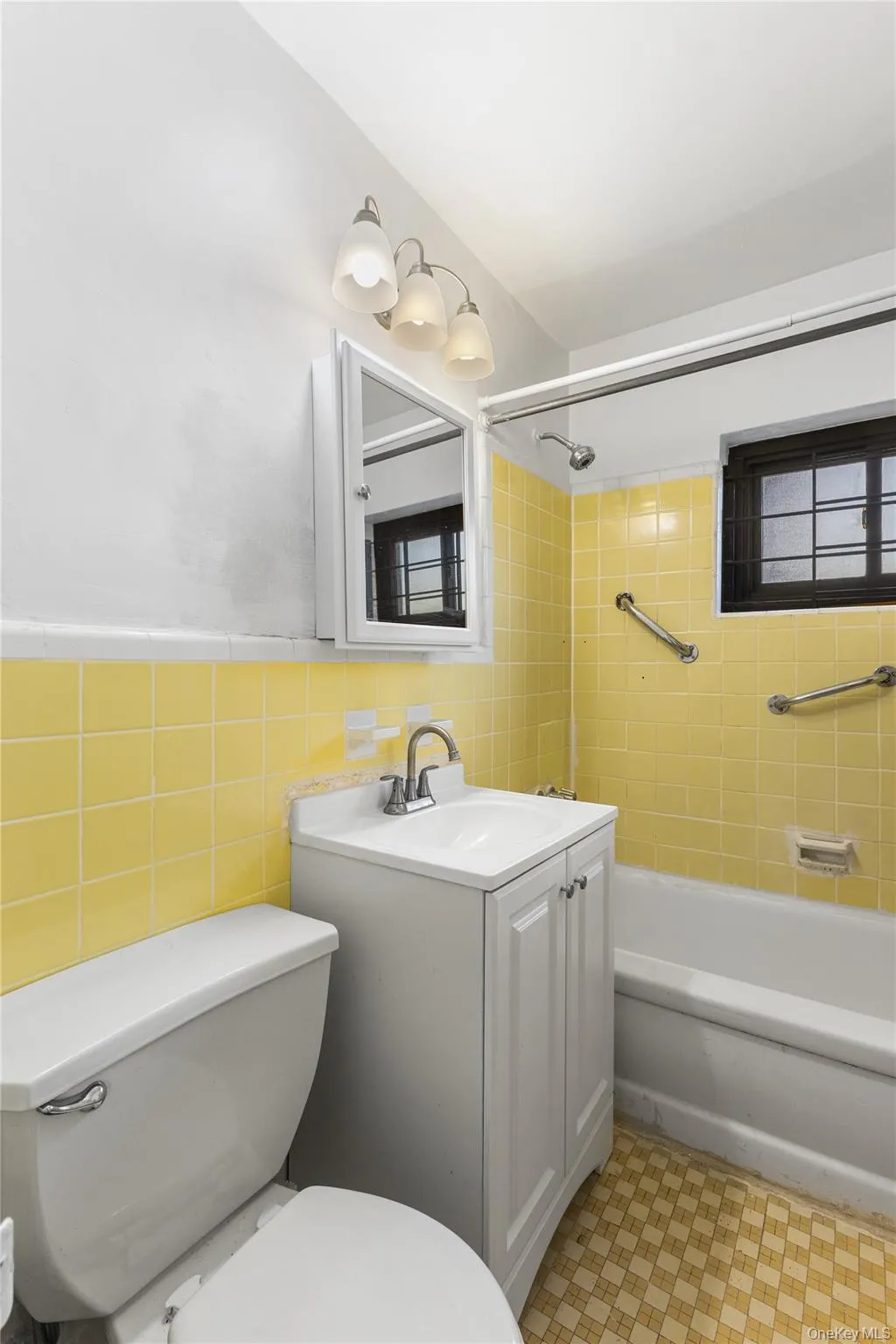 87-40 Francis Lewis Boulevard, New York, NY, 1 Bedroom Bedrooms, 5 Rooms Rooms,1 BathroomBathrooms,Residential,For Rent,Francis Lewis,0,1033082 87-40 Francis Lewis Boulevard, New York, NY, 1 Bedroom Bedrooms, 5 Rooms Rooms,1 BathroomBathrooms,Residential,For Rent,Francis Lewis,0,1033082