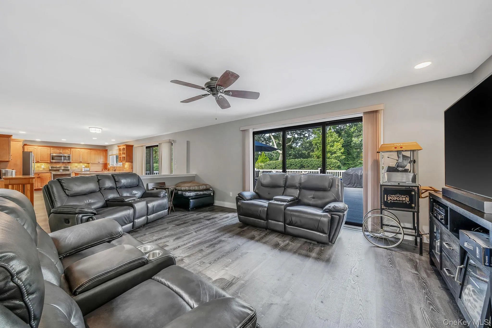 16 Oak Hills Drive, Brookhaven, NY, 4 Bedrooms Bedrooms, 9 Rooms Rooms,2 BathroomsBathrooms,Residential,For Rent,Oak Hills,0,1033083 16 Oak Hills Drive, Brookhaven, NY, 4 Bedrooms Bedrooms, 9 Rooms Rooms,2 BathroomsBathrooms,Residential,For Rent,Oak Hills,0,1033083
