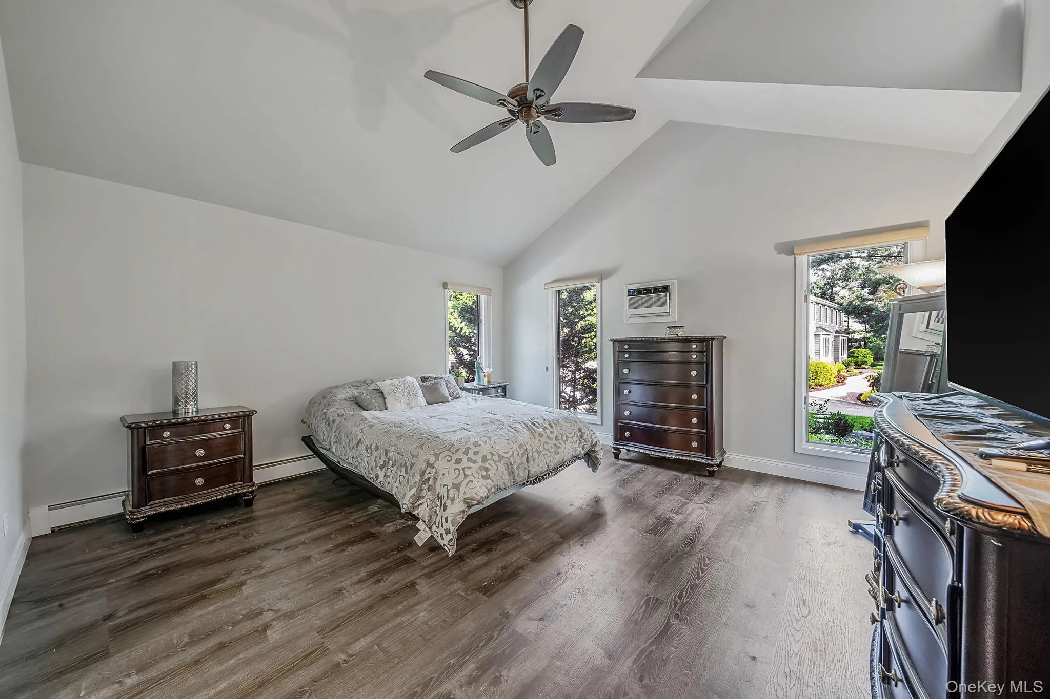 16 Oak Hills Drive, Brookhaven, NY, 4 Bedrooms Bedrooms, 9 Rooms Rooms,2 BathroomsBathrooms,Residential,For Rent,Oak Hills,0,1033083 16 Oak Hills Drive, Brookhaven, NY, 4 Bedrooms Bedrooms, 9 Rooms Rooms,2 BathroomsBathrooms,Residential,For Rent,Oak Hills,0,1033083