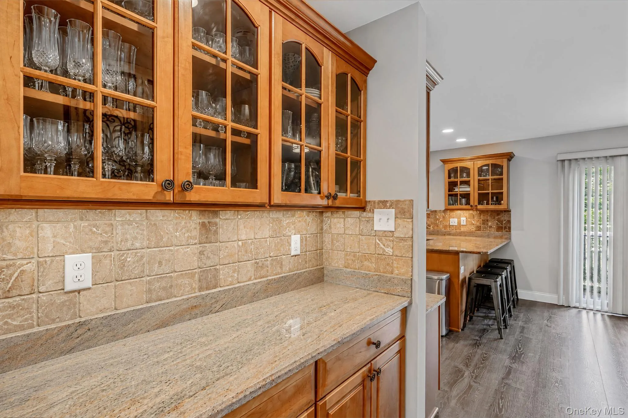 16 Oak Hills Drive, Brookhaven, NY, 4 Bedrooms Bedrooms, 9 Rooms Rooms,2 BathroomsBathrooms,Residential,For Rent,Oak Hills,0,1033083 16 Oak Hills Drive, Brookhaven, NY, 4 Bedrooms Bedrooms, 9 Rooms Rooms,2 BathroomsBathrooms,Residential,For Rent,Oak Hills,0,1033083
