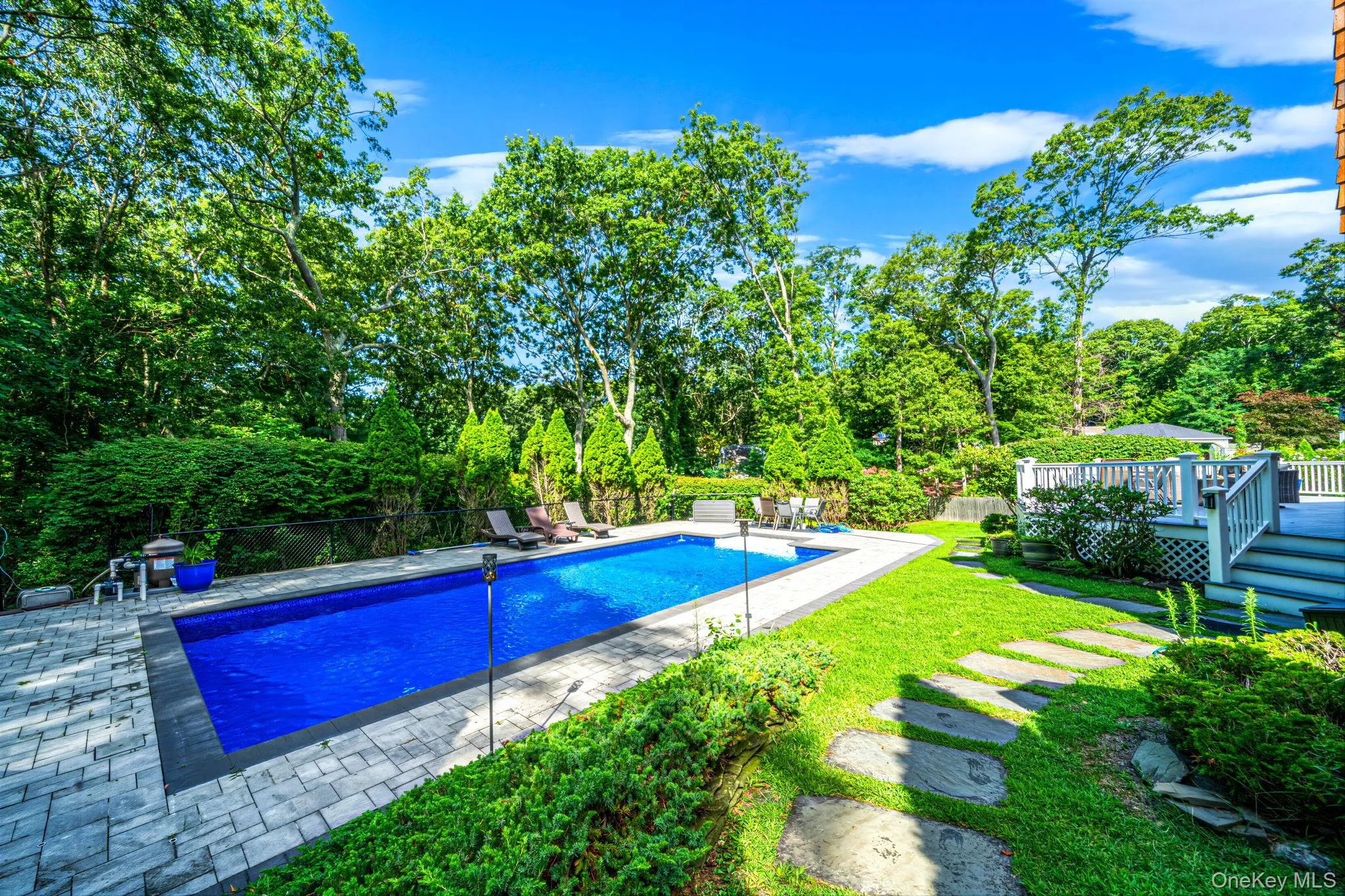 16 Oak Hills Drive, Brookhaven, NY, 4 Bedrooms Bedrooms, 9 Rooms Rooms,2 BathroomsBathrooms,Residential,For Rent,Oak Hills,0,1033083 16 Oak Hills Drive, Brookhaven, NY, 4 Bedrooms Bedrooms, 9 Rooms Rooms,2 BathroomsBathrooms,Residential,For Rent,Oak Hills,0,1033083