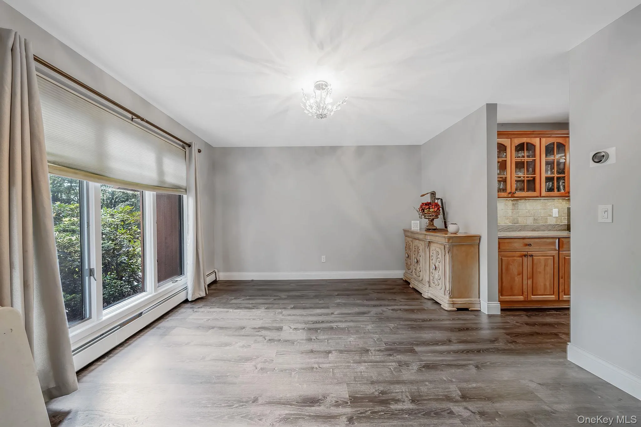 16 Oak Hills Drive, Brookhaven, NY, 4 Bedrooms Bedrooms, 9 Rooms Rooms,2 BathroomsBathrooms,Residential,For Rent,Oak Hills,0,1033083 16 Oak Hills Drive, Brookhaven, NY, 4 Bedrooms Bedrooms, 9 Rooms Rooms,2 BathroomsBathrooms,Residential,For Rent,Oak Hills,0,1033083