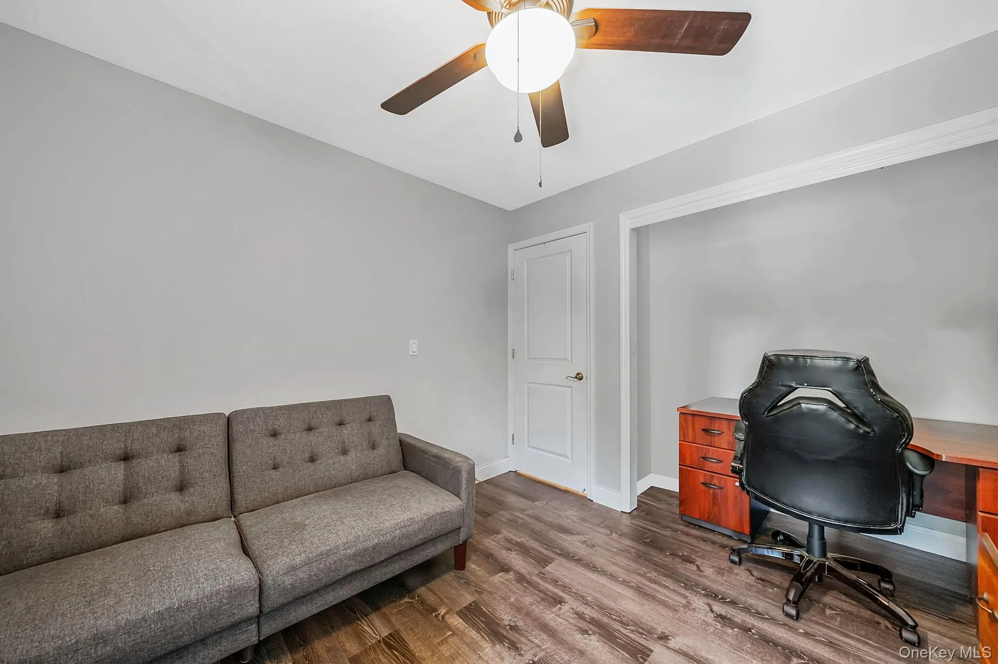 16 Oak Hills Drive, Brookhaven, NY, 4 Bedrooms Bedrooms, 9 Rooms Rooms,2 BathroomsBathrooms,Residential,For Rent,Oak Hills,0,1033083 16 Oak Hills Drive, Brookhaven, NY, 4 Bedrooms Bedrooms, 9 Rooms Rooms,2 BathroomsBathrooms,Residential,For Rent,Oak Hills,0,1033083