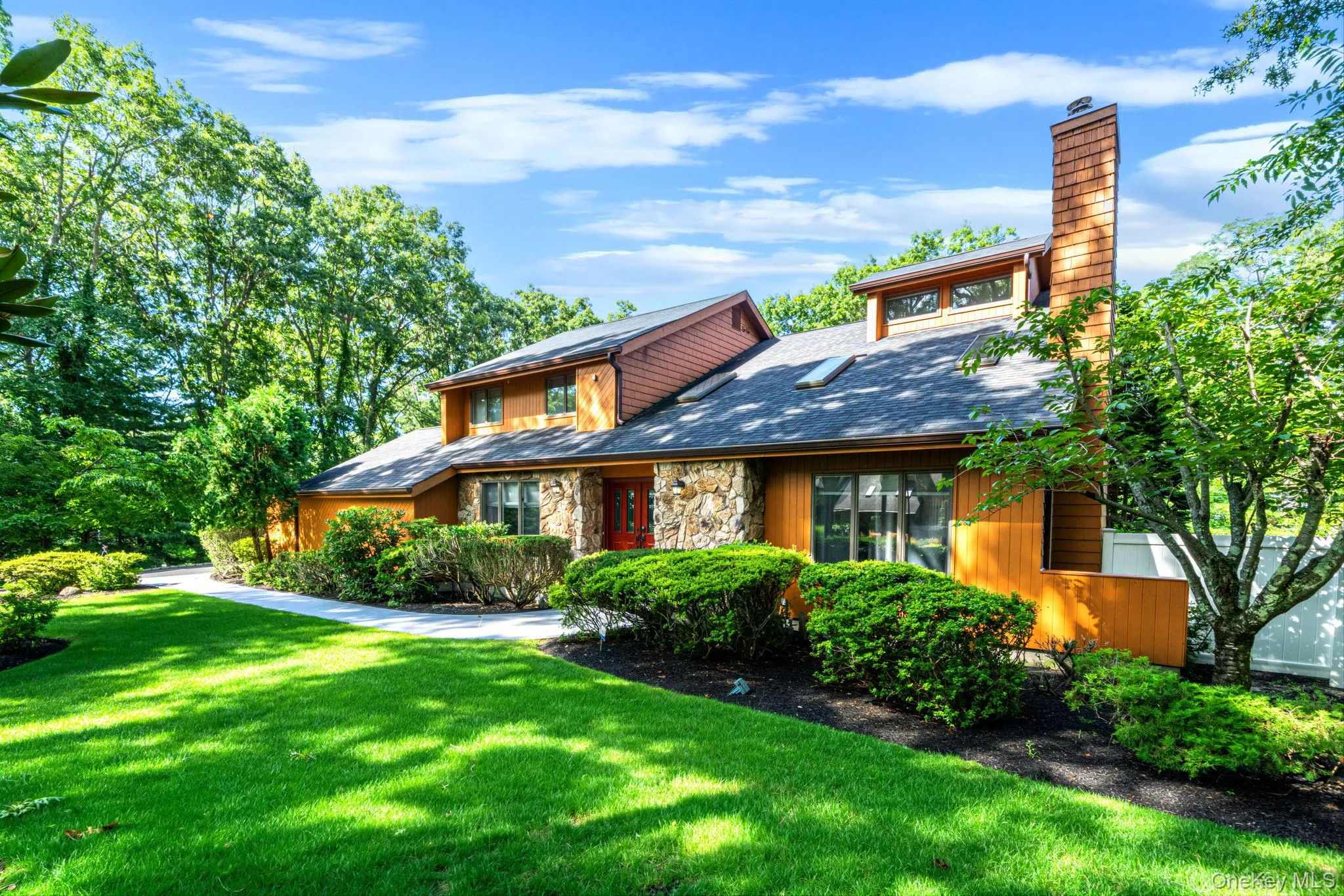 16 Oak Hills Drive, Brookhaven, NY, 4 Bedrooms Bedrooms, 9 Rooms Rooms,2 BathroomsBathrooms,Residential,For Rent,Oak Hills,0,1033083 16 Oak Hills Drive, Brookhaven, NY, 4 Bedrooms Bedrooms, 9 Rooms Rooms,2 BathroomsBathrooms,Residential,For Rent,Oak Hills,0,1033083