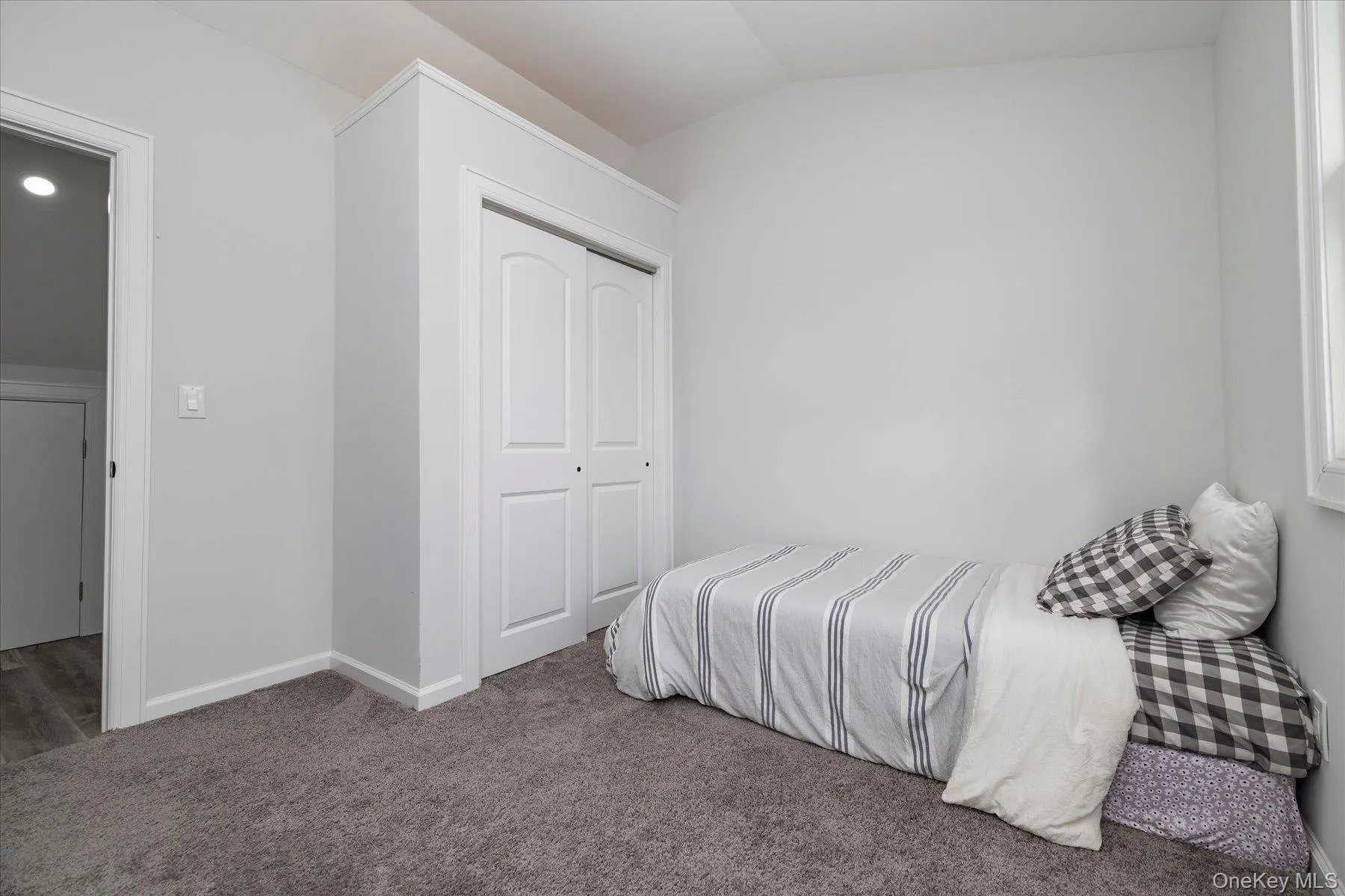 210 Delaware Avenue, Oyster Bay, NY, 3 Bedrooms Bedrooms, 7 Rooms Rooms,2 BathroomsBathrooms,Residential,For Rent,Delaware,0,1033084 210 Delaware Avenue, Oyster Bay, NY, 3 Bedrooms Bedrooms, 7 Rooms Rooms,2 BathroomsBathrooms,Residential,For Rent,Delaware,0,1033084