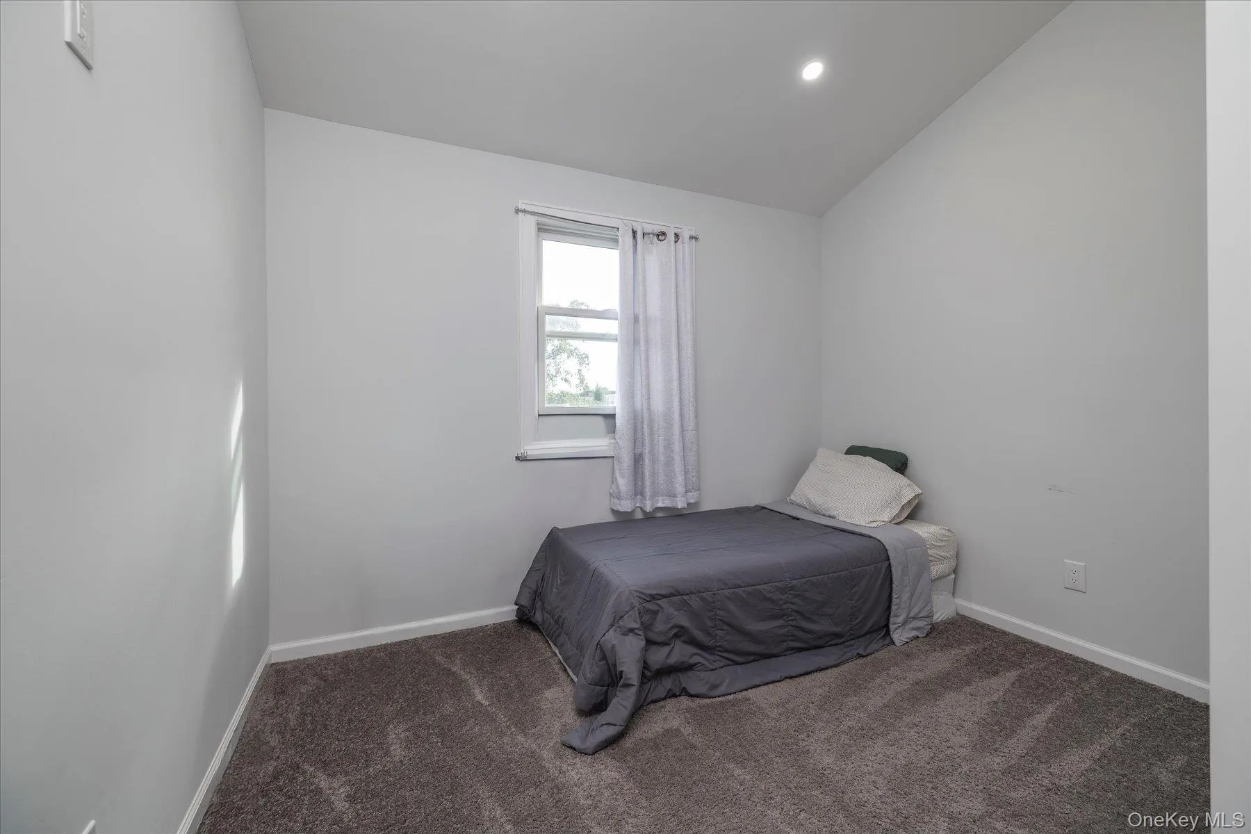 210 Delaware Avenue, Oyster Bay, NY, 3 Bedrooms Bedrooms, 7 Rooms Rooms,2 BathroomsBathrooms,Residential,For Rent,Delaware,0,1033084 210 Delaware Avenue, Oyster Bay, NY, 3 Bedrooms Bedrooms, 7 Rooms Rooms,2 BathroomsBathrooms,Residential,For Rent,Delaware,0,1033084