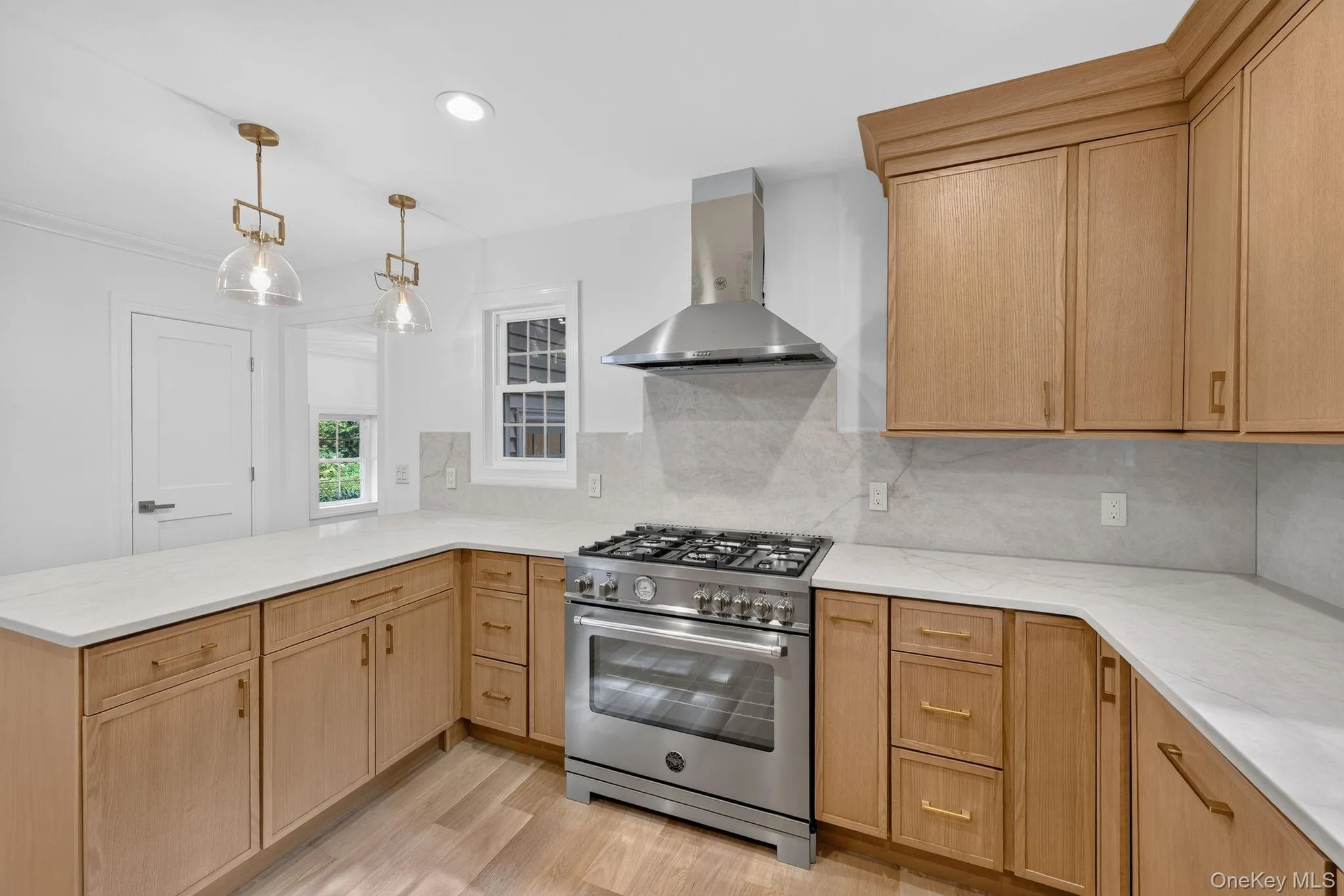 111 Altamont Avenue, Oyster Bay, NY, 3 Bedrooms Bedrooms, 9 Rooms Rooms,2 BathroomsBathrooms,Residential,For Rent,Altamont,0,1033087 111 Altamont Avenue, Oyster Bay, NY, 3 Bedrooms Bedrooms, 9 Rooms Rooms,2 BathroomsBathrooms,Residential,For Rent,Altamont,0,1033087