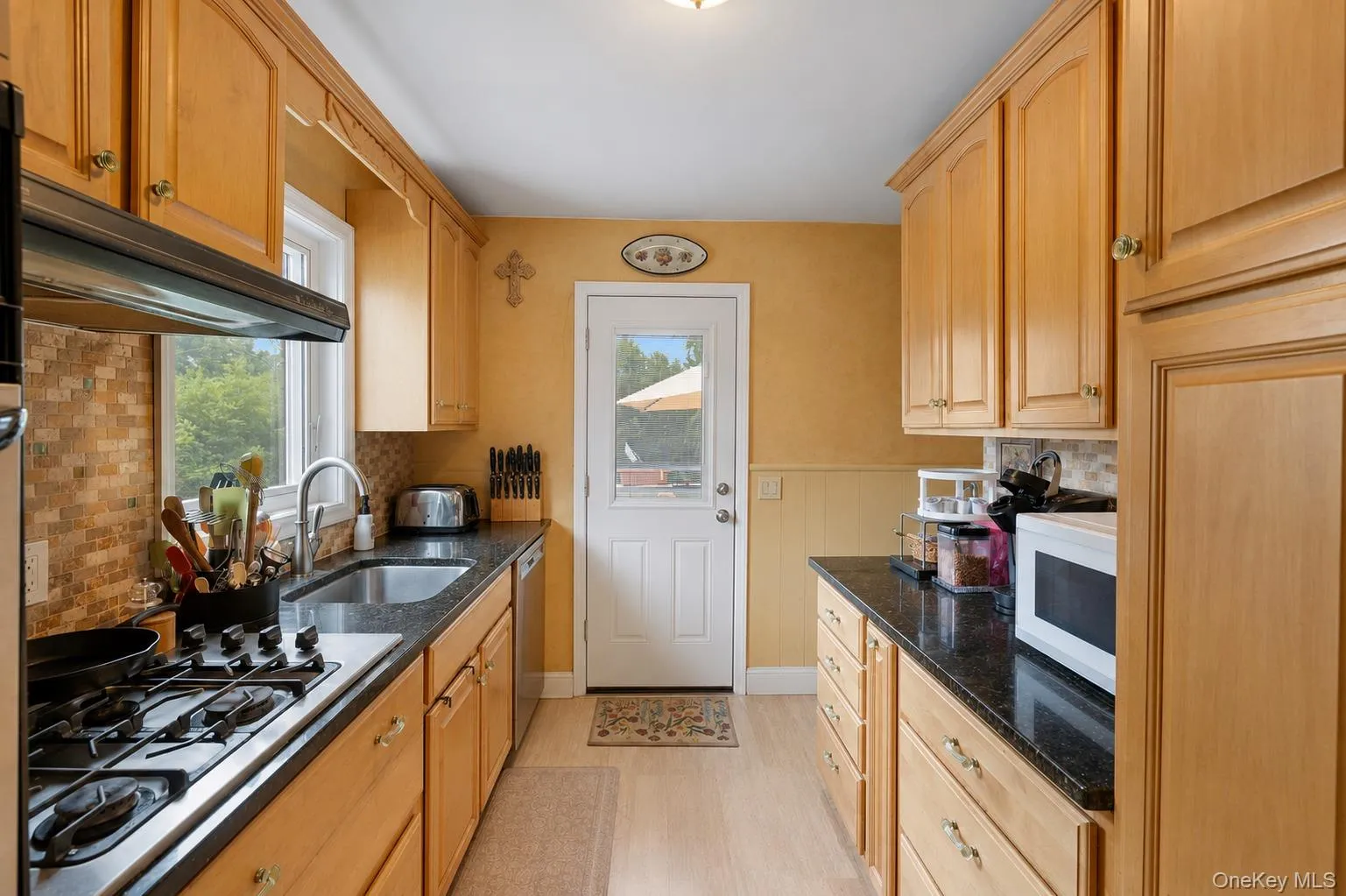 11 5th Street, Middletown, NY, 2 Bedrooms Bedrooms, 8 Rooms Rooms,2 BathroomsBathrooms,Residential,For Rent,5th,0,1033088 11 5th Street, Middletown, NY, 2 Bedrooms Bedrooms, 8 Rooms Rooms,2 BathroomsBathrooms,Residential,For Rent,5th,0,1033088