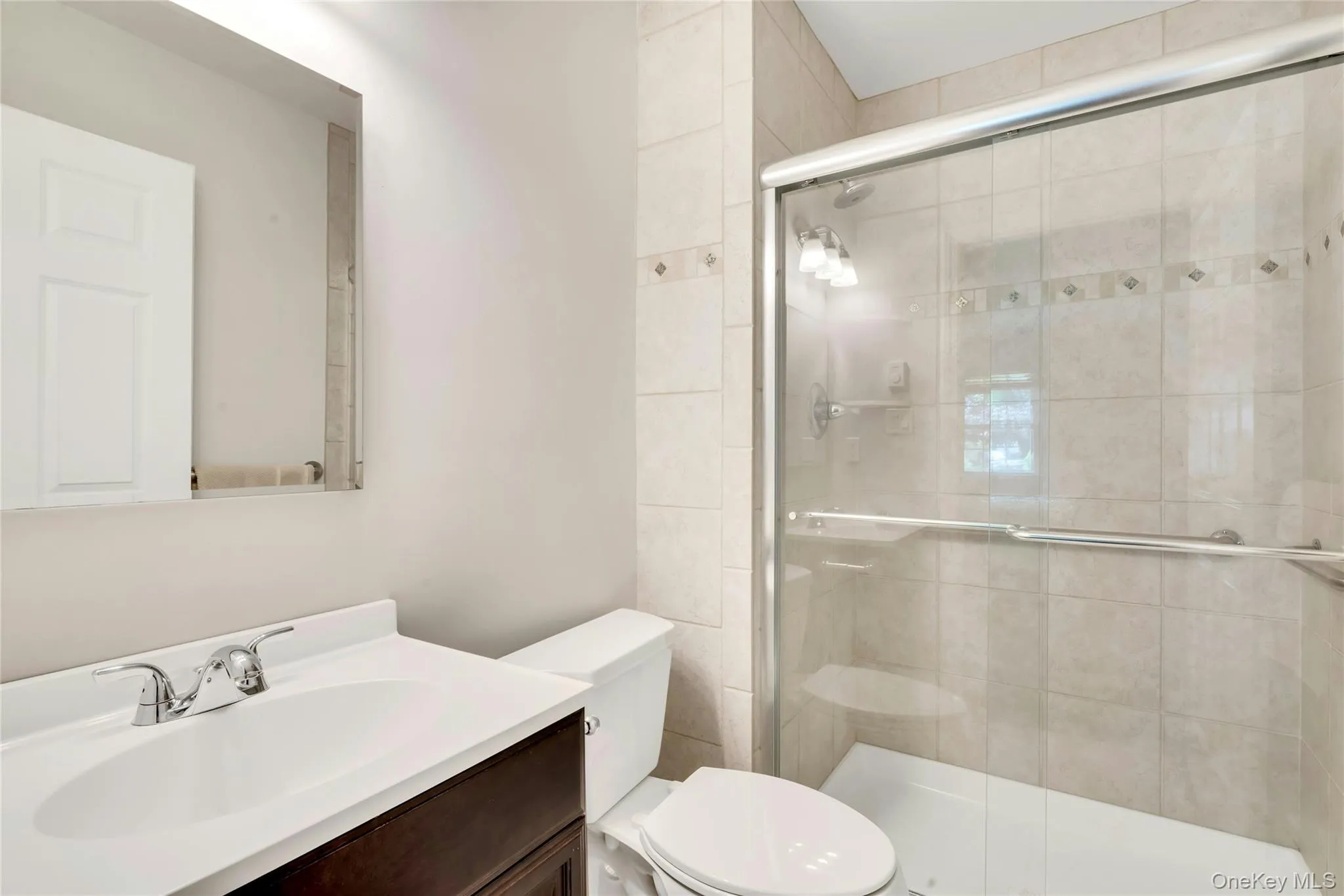 62 Hearthside Drive, Brookhaven, NY, 2 Bedrooms Bedrooms, 5 Rooms Rooms,2 BathroomsBathrooms,Residential,For Rent,Hearthside,0,1033093 62 Hearthside Drive, Brookhaven, NY, 2 Bedrooms Bedrooms, 5 Rooms Rooms,2 BathroomsBathrooms,Residential,For Rent,Hearthside,0,1033093