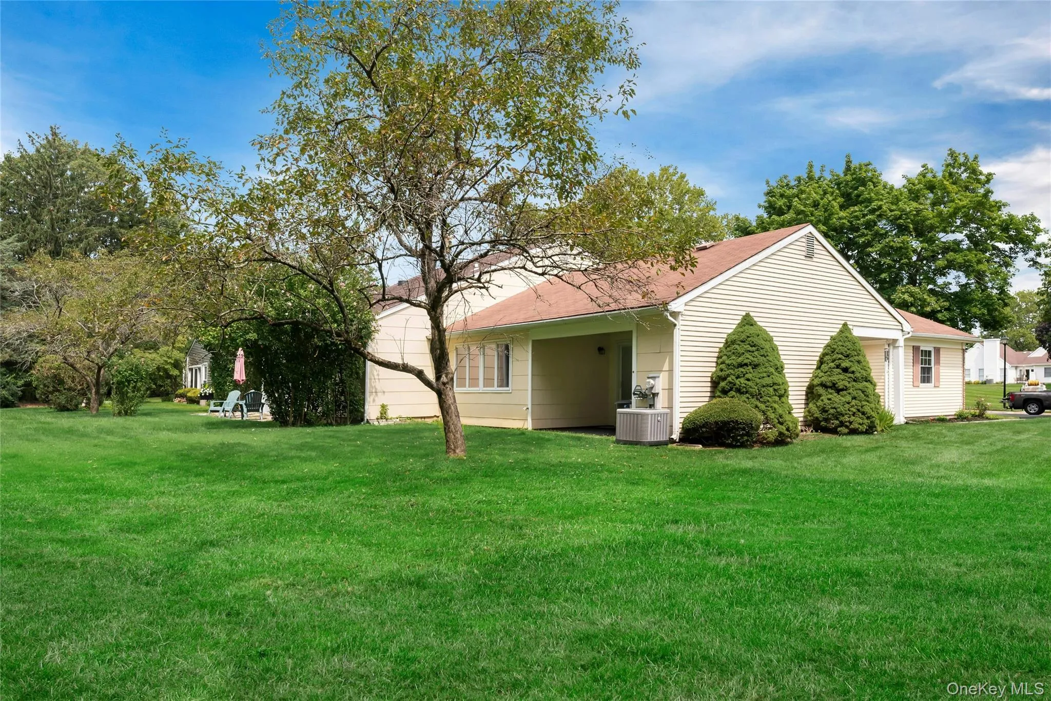 62 Hearthside Drive, Brookhaven, NY, 2 Bedrooms Bedrooms, 5 Rooms Rooms,2 BathroomsBathrooms,Residential,For Rent,Hearthside,0,1033093 62 Hearthside Drive, Brookhaven, NY, 2 Bedrooms Bedrooms, 5 Rooms Rooms,2 BathroomsBathrooms,Residential,For Rent,Hearthside,0,1033093