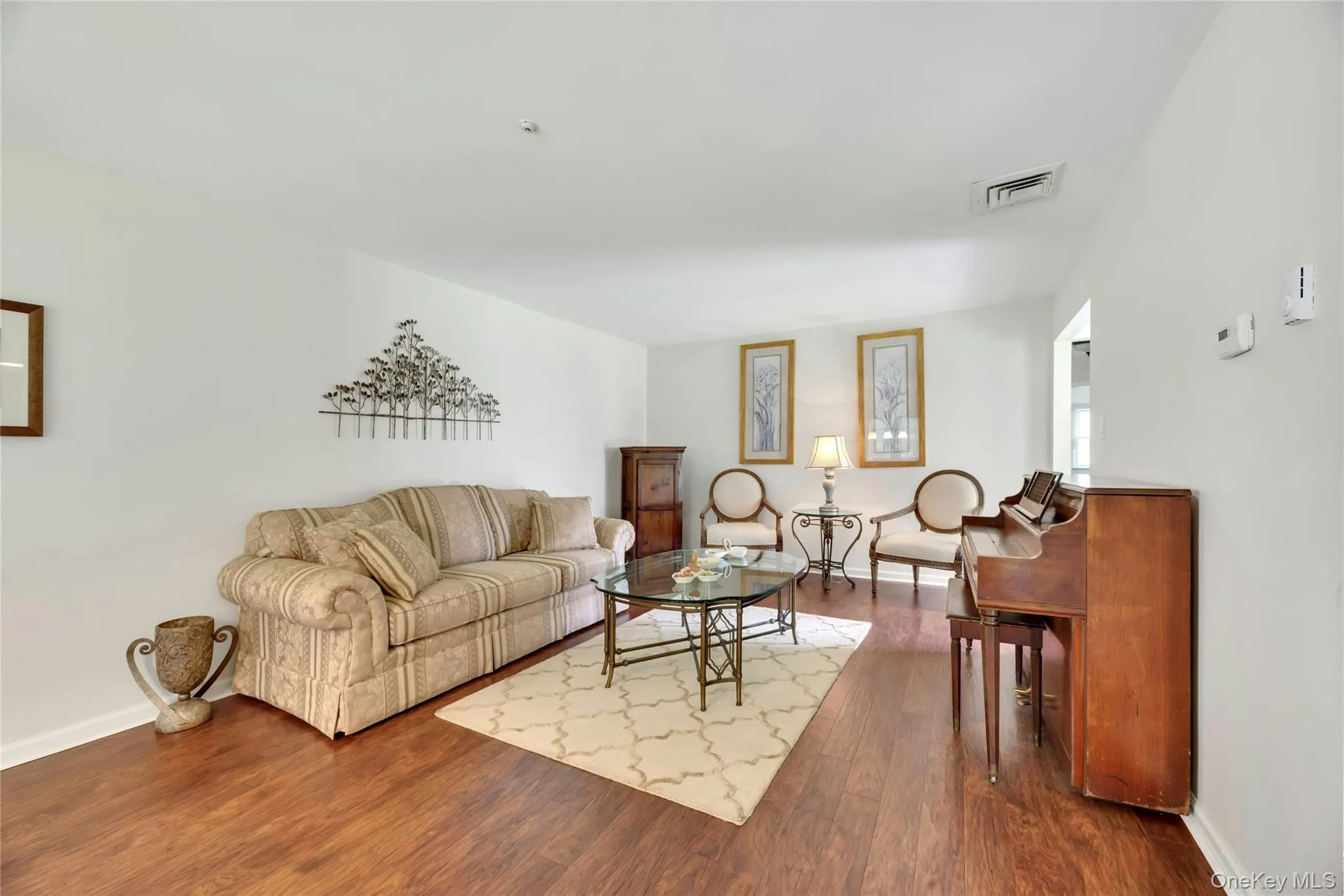 62 Hearthside Drive, Brookhaven, NY, 2 Bedrooms Bedrooms, 5 Rooms Rooms,2 BathroomsBathrooms,Residential,For Rent,Hearthside,0,1033093 62 Hearthside Drive, Brookhaven, NY, 2 Bedrooms Bedrooms, 5 Rooms Rooms,2 BathroomsBathrooms,Residential,For Rent,Hearthside,0,1033093