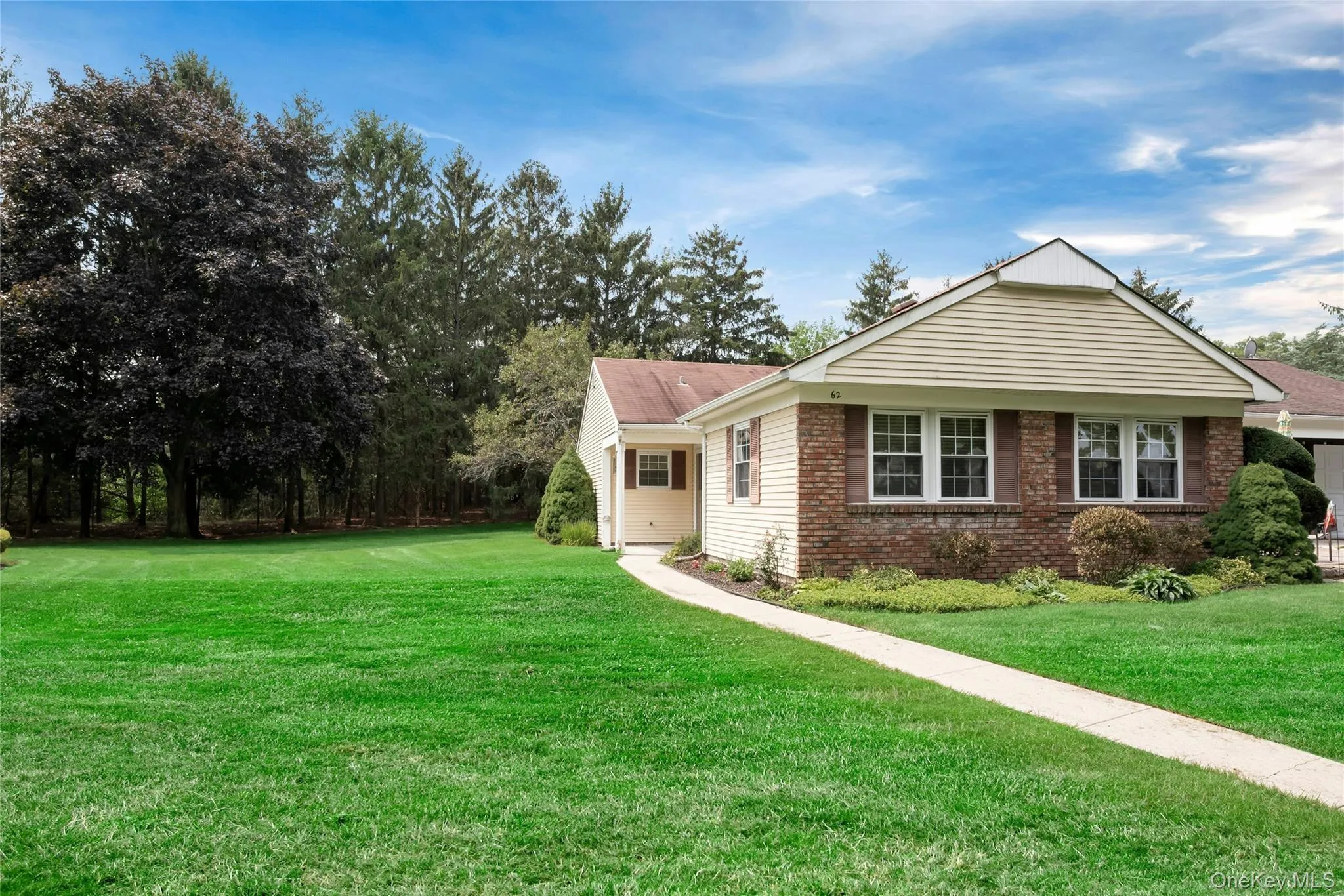 62 Hearthside Drive, Brookhaven, NY, 2 Bedrooms Bedrooms, 5 Rooms Rooms,2 BathroomsBathrooms,Residential,For Rent,Hearthside,0,1033093 62 Hearthside Drive, Brookhaven, NY, 2 Bedrooms Bedrooms, 5 Rooms Rooms,2 BathroomsBathrooms,Residential,For Rent,Hearthside,0,1033093