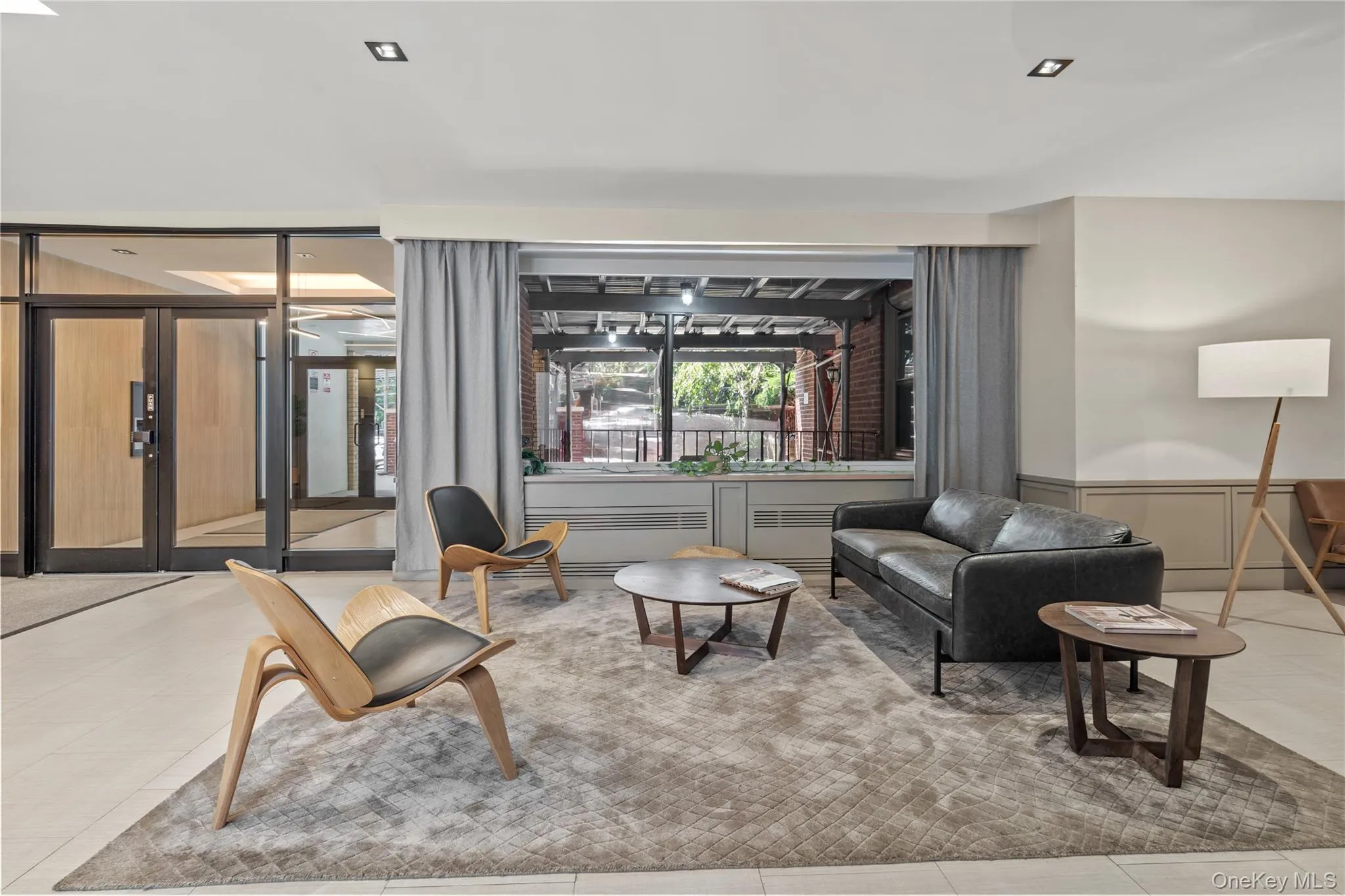 67-25 Clyde Street, New York, NY, 1 Bedroom Bedrooms, 3 Rooms Rooms,1 BathroomBathrooms,Residential,For Rent,Clyde,0,1033095 67-25 Clyde Street, New York, NY, 1 Bedroom Bedrooms, 3 Rooms Rooms,1 BathroomBathrooms,Residential,For Rent,Clyde,0,1033095