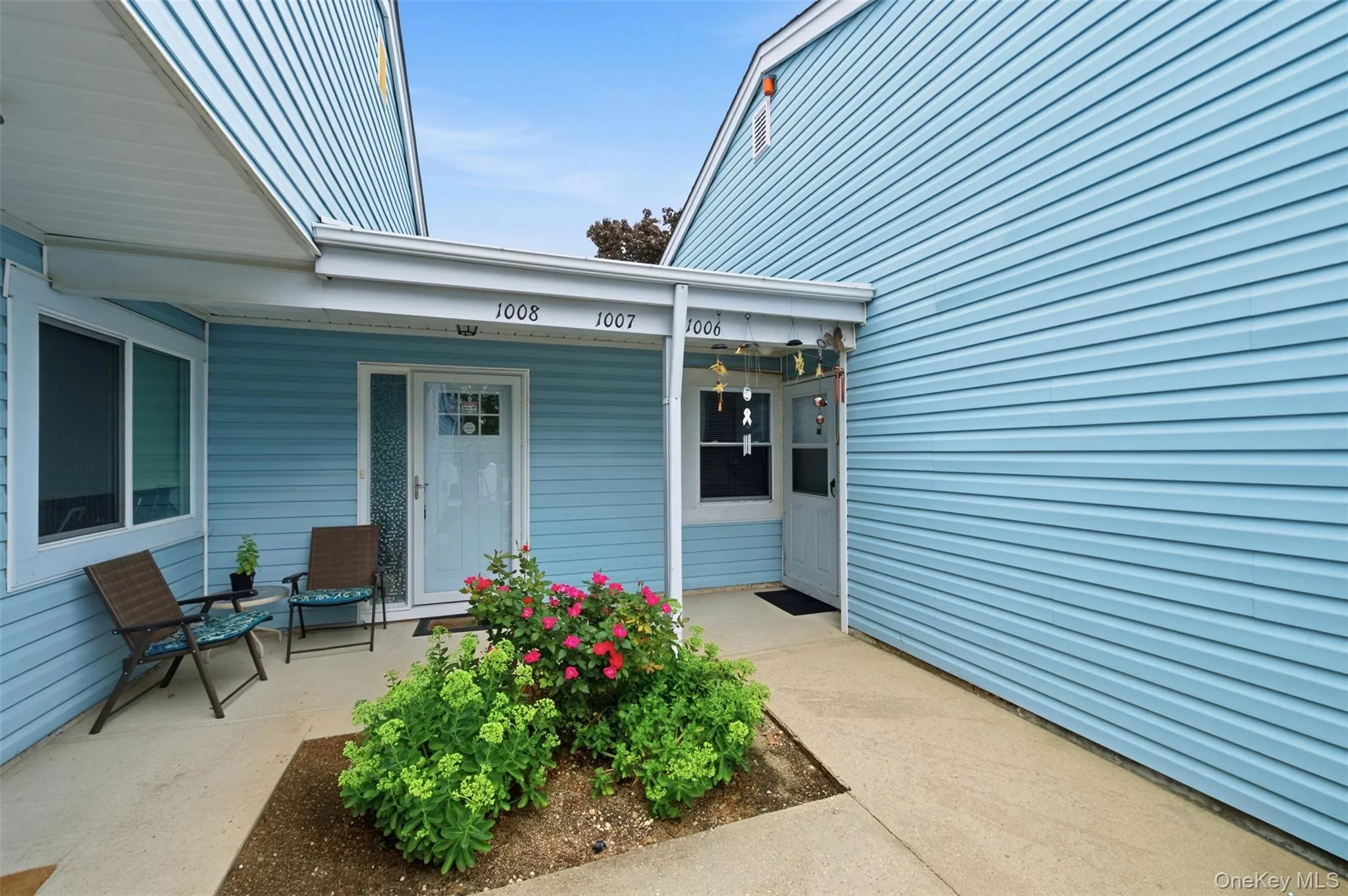 1006 Cabot Path, Smithtown, NY, 1 Bedroom Bedrooms, 4 Rooms Rooms,1 BathroomBathrooms,Residential,For Rent,Cabot,0,1033101 1006 Cabot Path, Smithtown, NY, 1 Bedroom Bedrooms, 4 Rooms Rooms,1 BathroomBathrooms,Residential,For Rent,Cabot,0,1033101