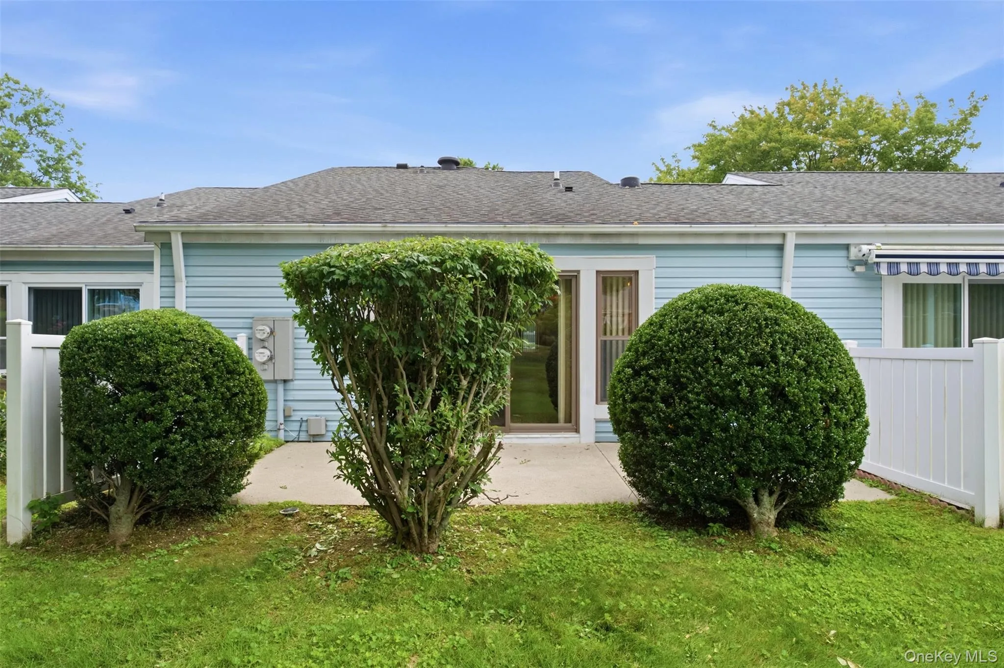 1006 Cabot Path, Smithtown, NY, 1 Bedroom Bedrooms, 4 Rooms Rooms,1 BathroomBathrooms,Residential,For Rent,Cabot,0,1033101 1006 Cabot Path, Smithtown, NY, 1 Bedroom Bedrooms, 4 Rooms Rooms,1 BathroomBathrooms,Residential,For Rent,Cabot,0,1033101
