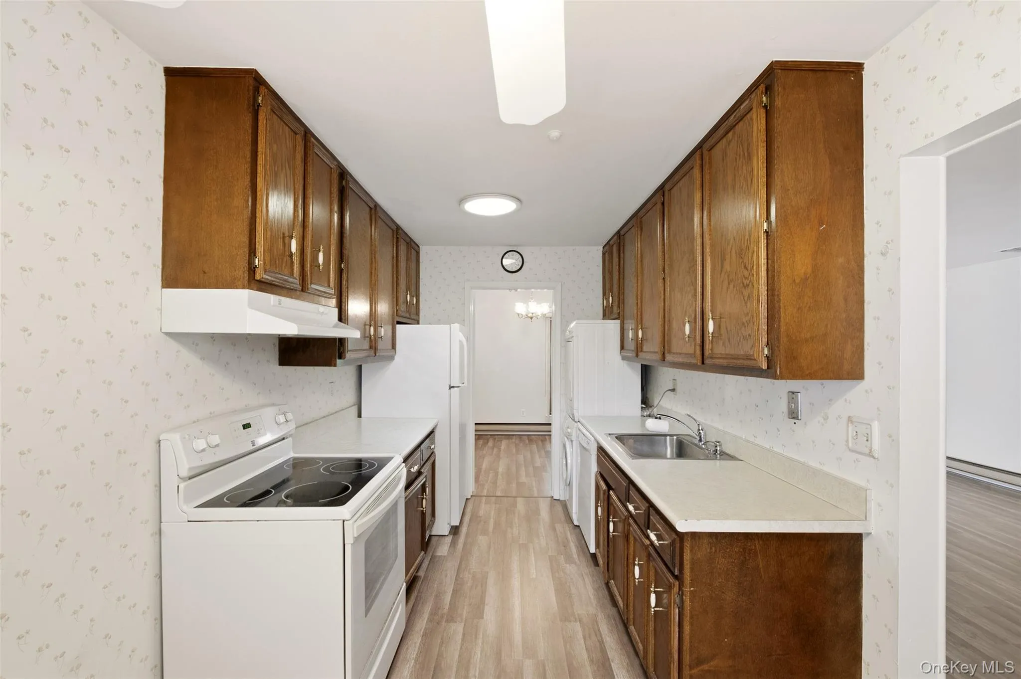 1006 Cabot Path, Smithtown, NY, 1 Bedroom Bedrooms, 4 Rooms Rooms,1 BathroomBathrooms,Residential,For Rent,Cabot,0,1033101 1006 Cabot Path, Smithtown, NY, 1 Bedroom Bedrooms, 4 Rooms Rooms,1 BathroomBathrooms,Residential,For Rent,Cabot,0,1033101